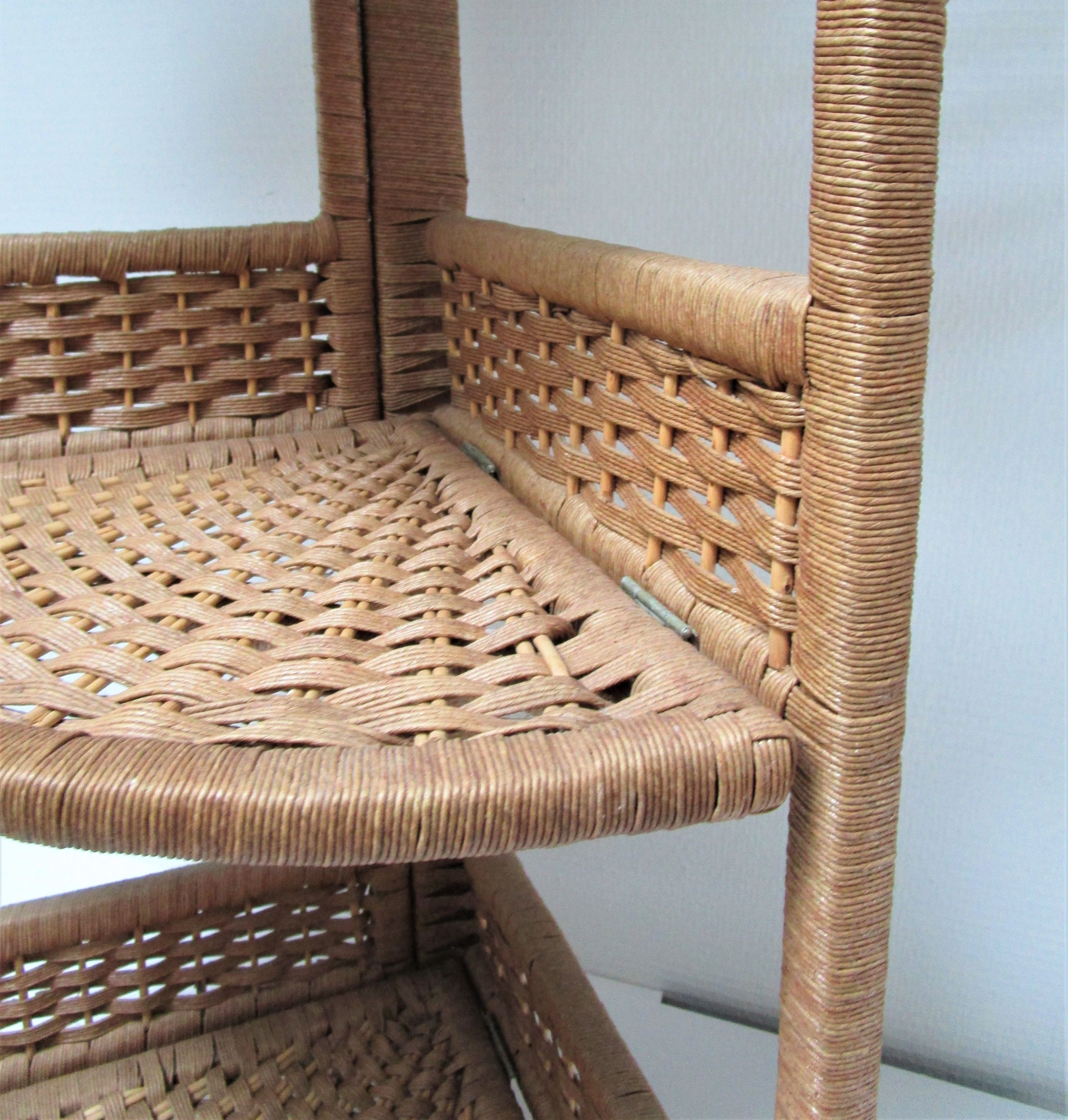 Corner shelf made of vintage braided natural fibers