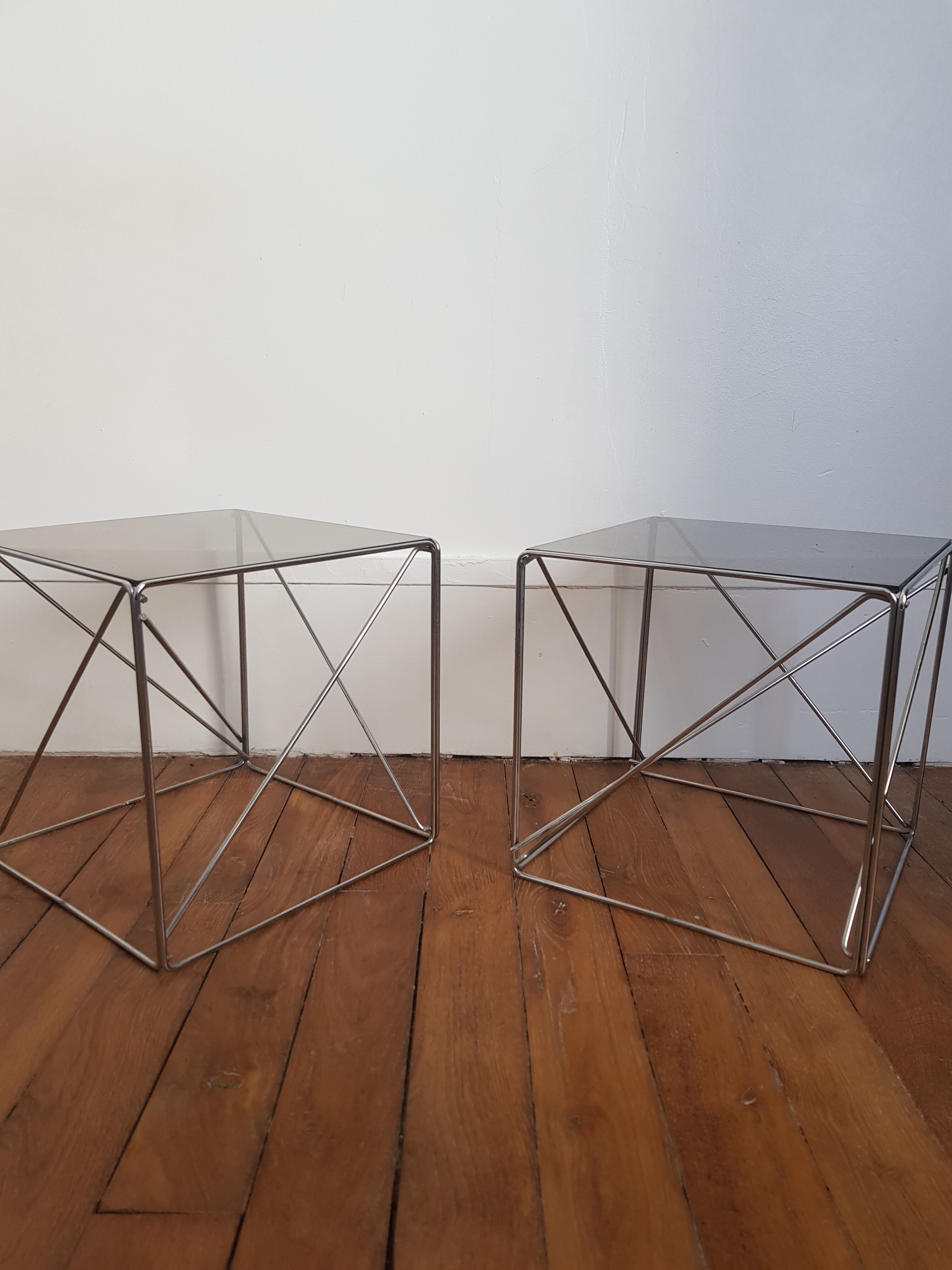 Model iscocèle coffee tables by Max Sauze