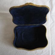 Brass jewelry box asked with porcelain betting