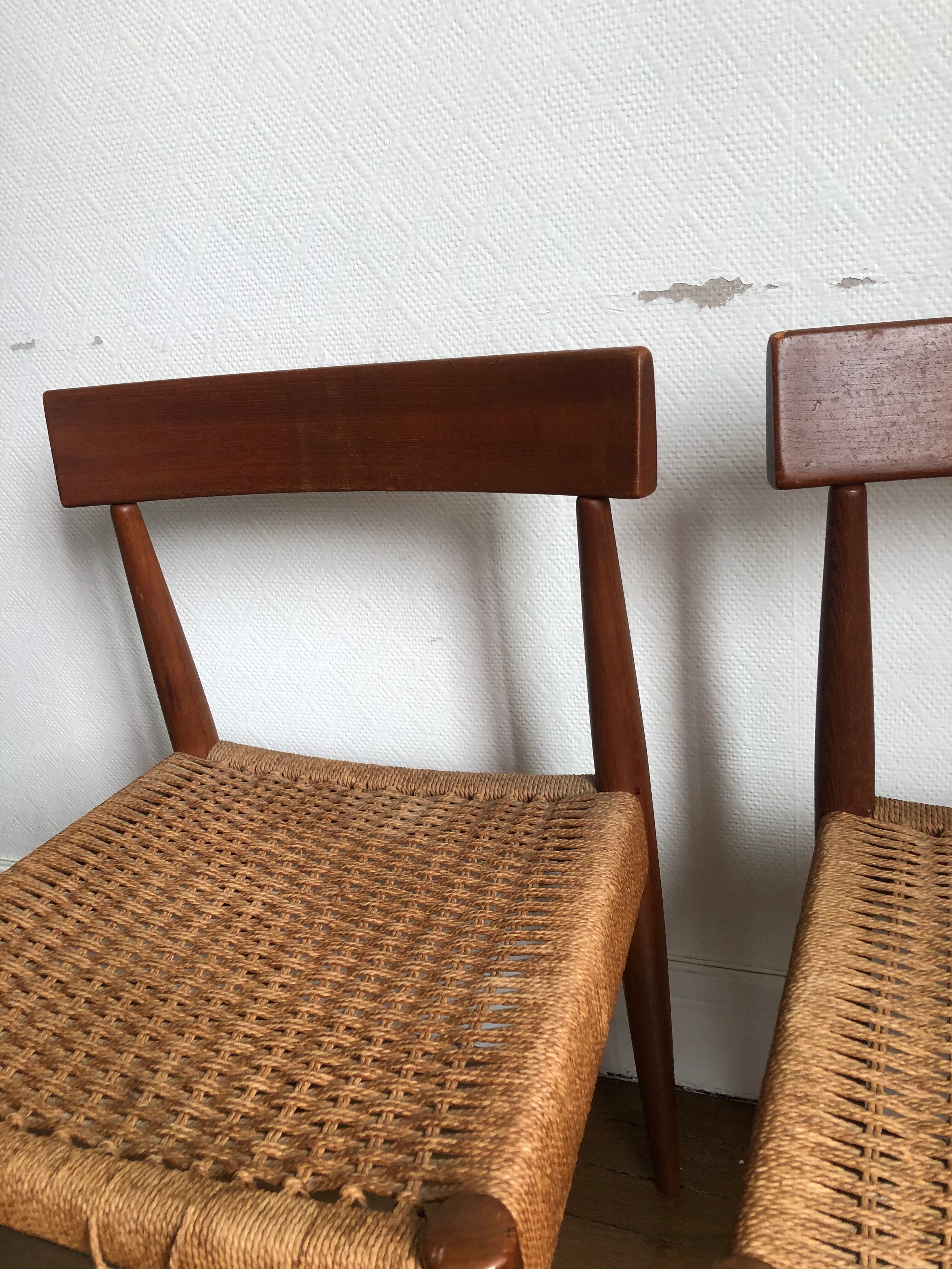 Set 2 Scandinavian chairs Mogens Kold