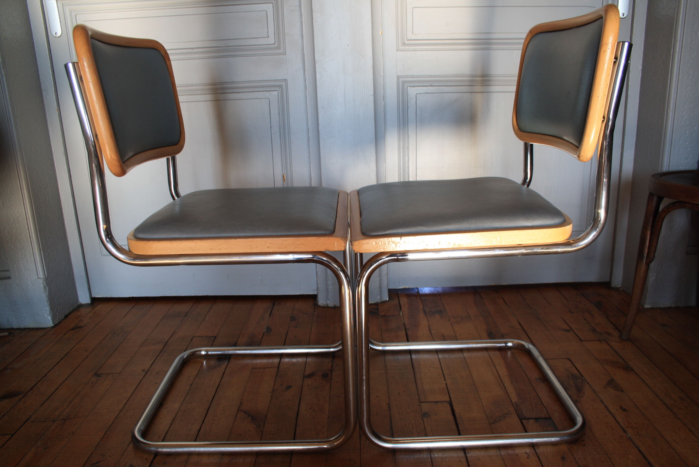 Chaises par Marcel Breuer Cesca B32