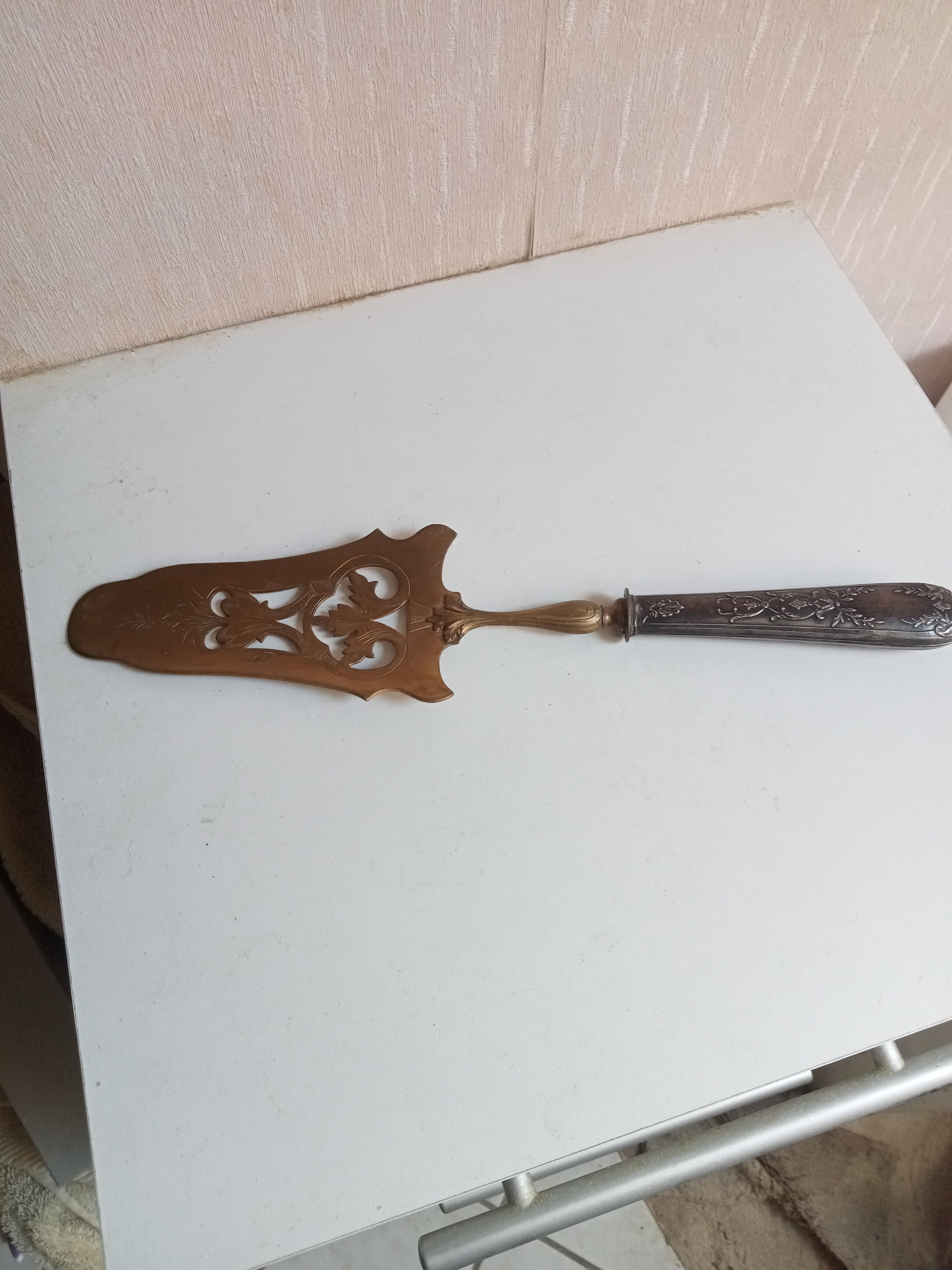 Pie peel XIXth in filled silver and vermeil