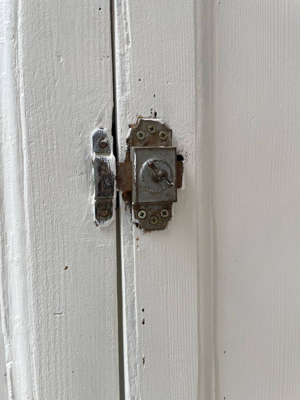 White patina sideboard craft furniture