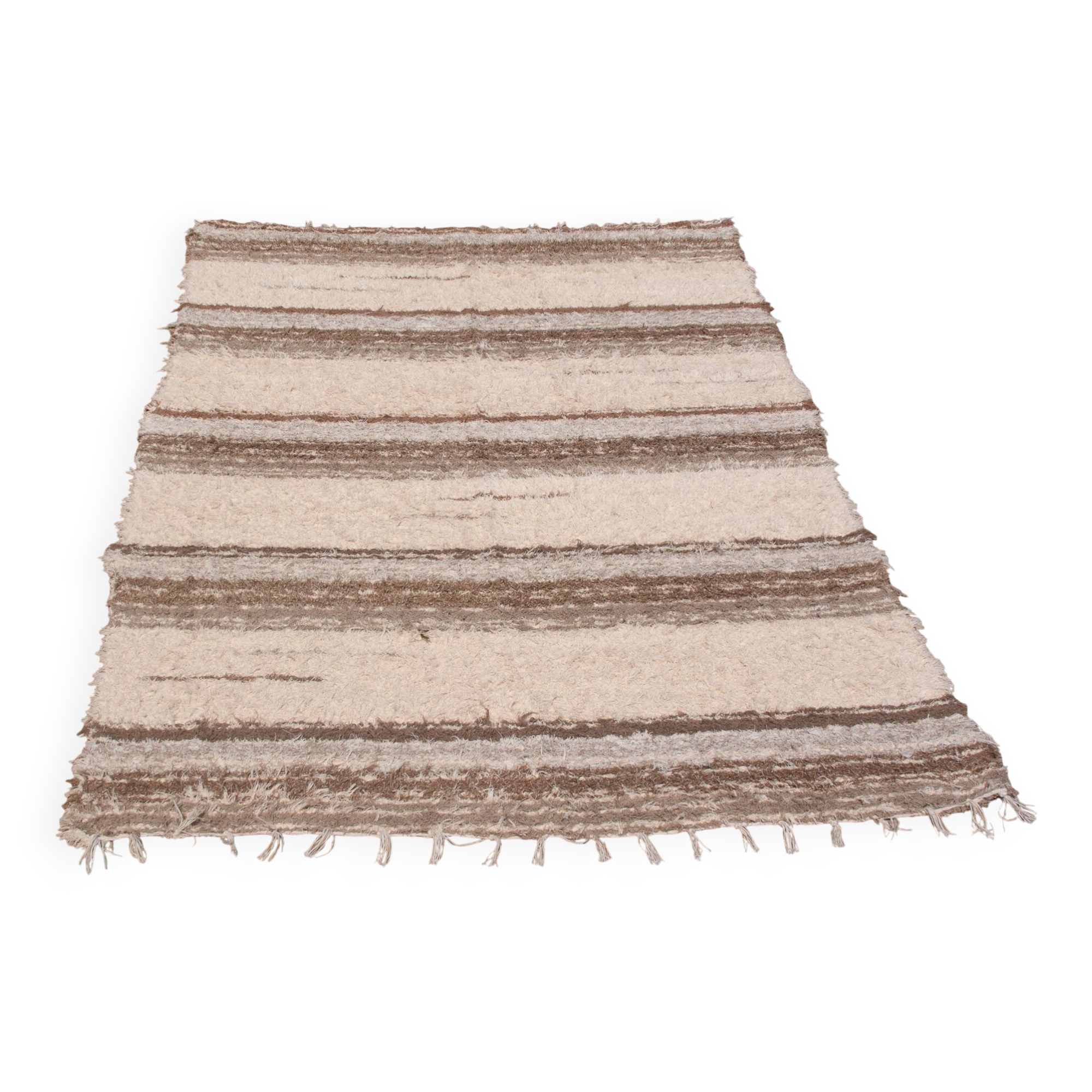 Double-thickness handmade rug made from recycled cotton