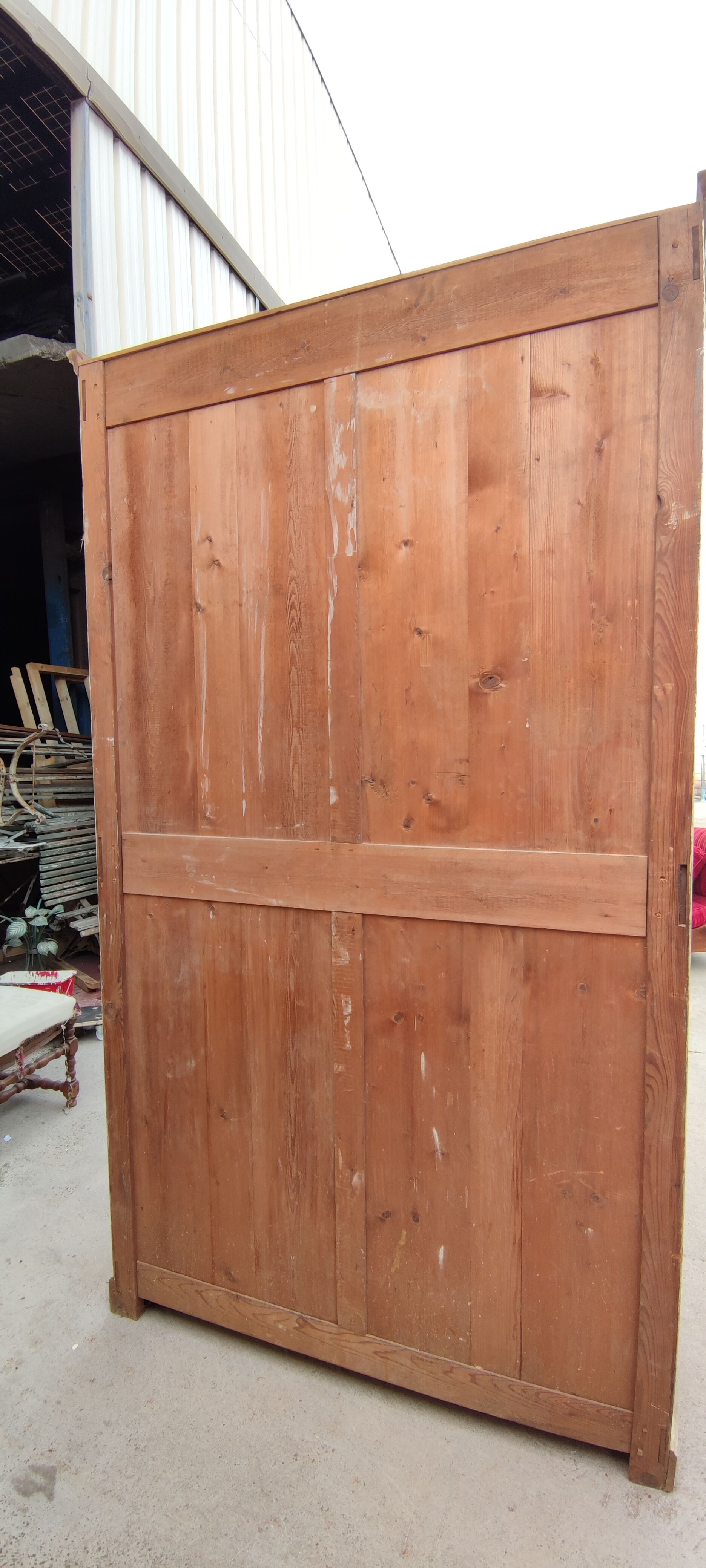 Patinated Parisian wardrobe, 2 doors, 2 shelves