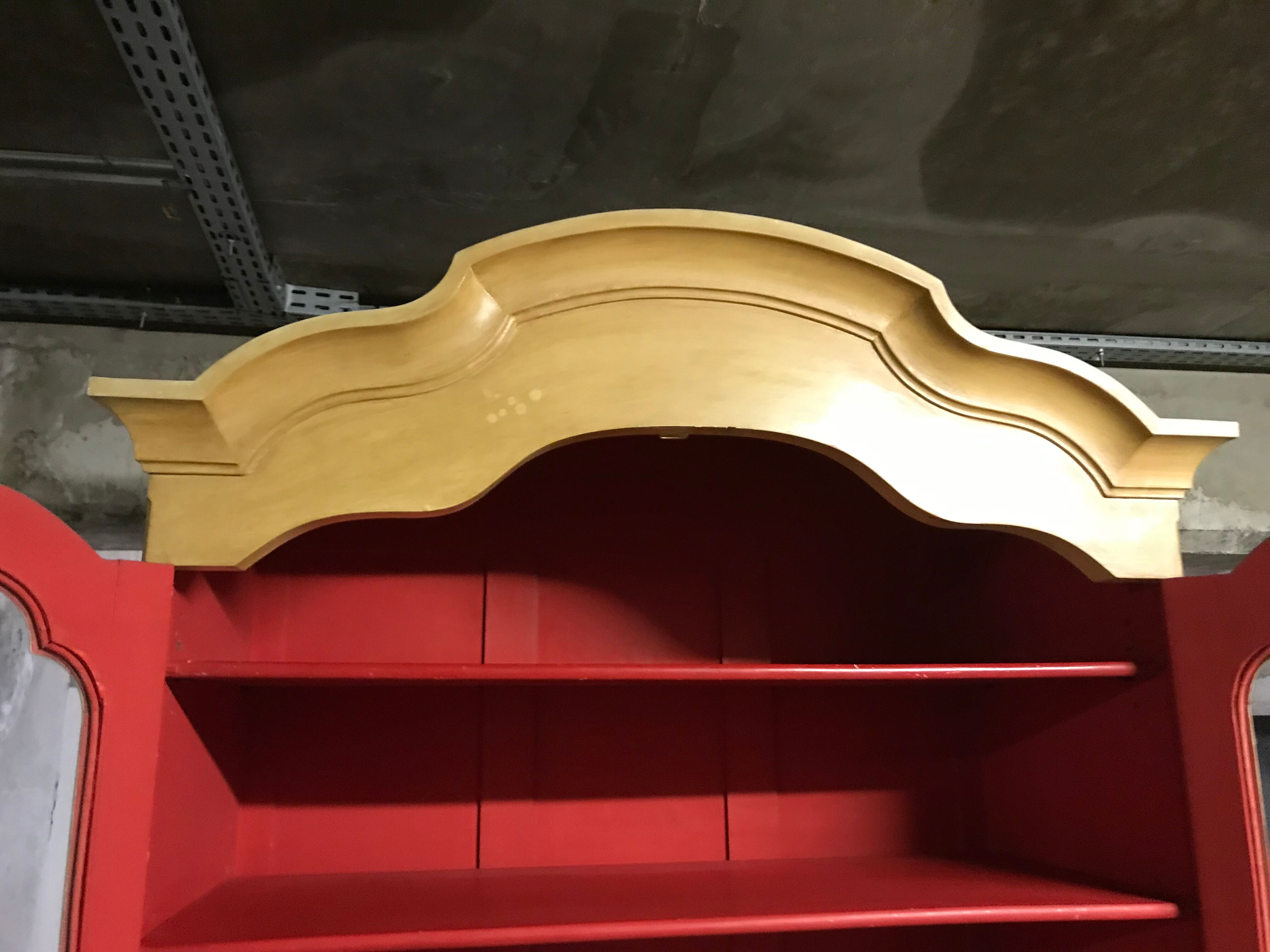 Buffet two body and chest of drawers