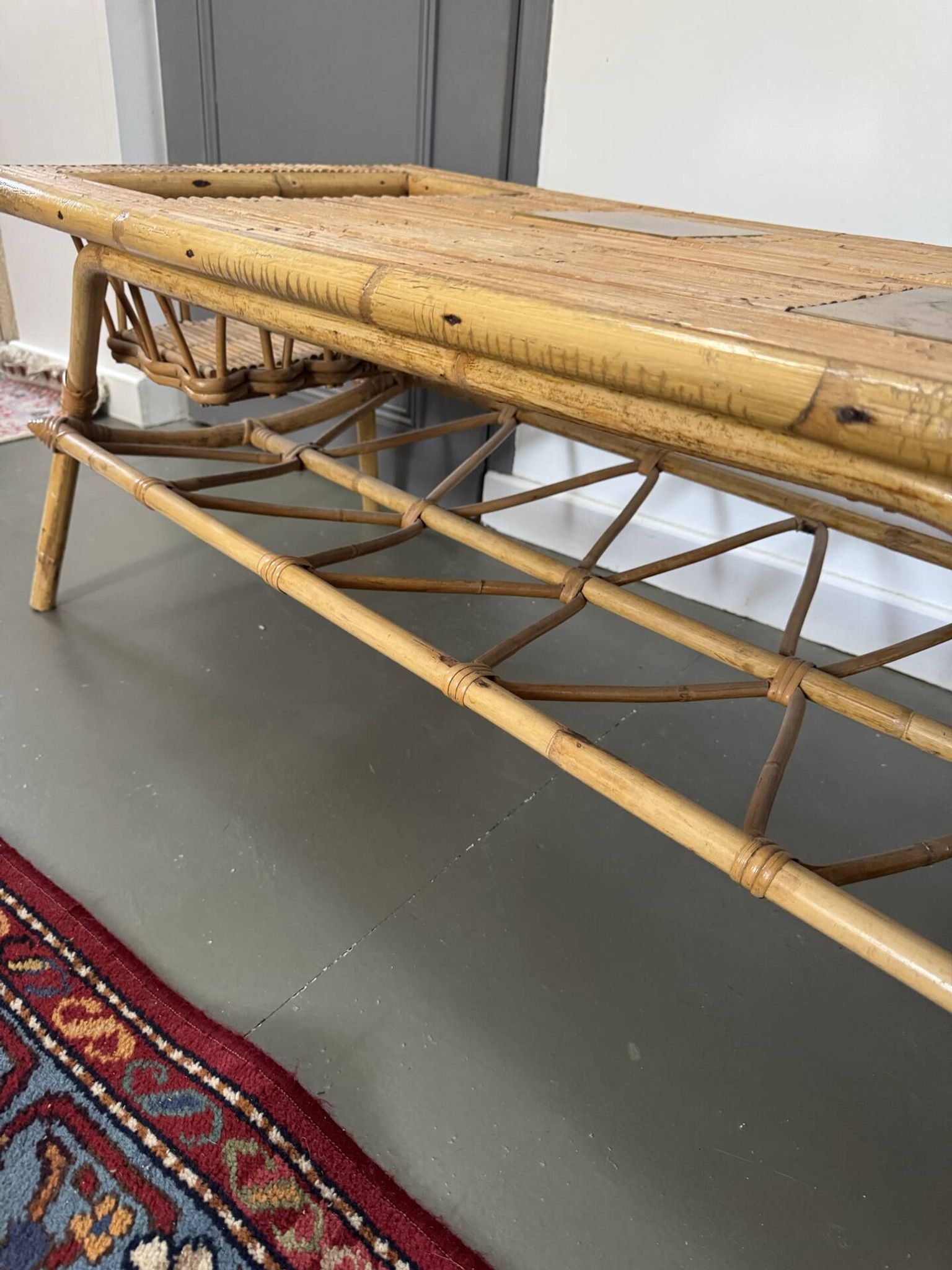 Table basse vintage en rotin