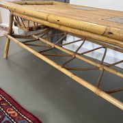 Table basse vintage en rotin