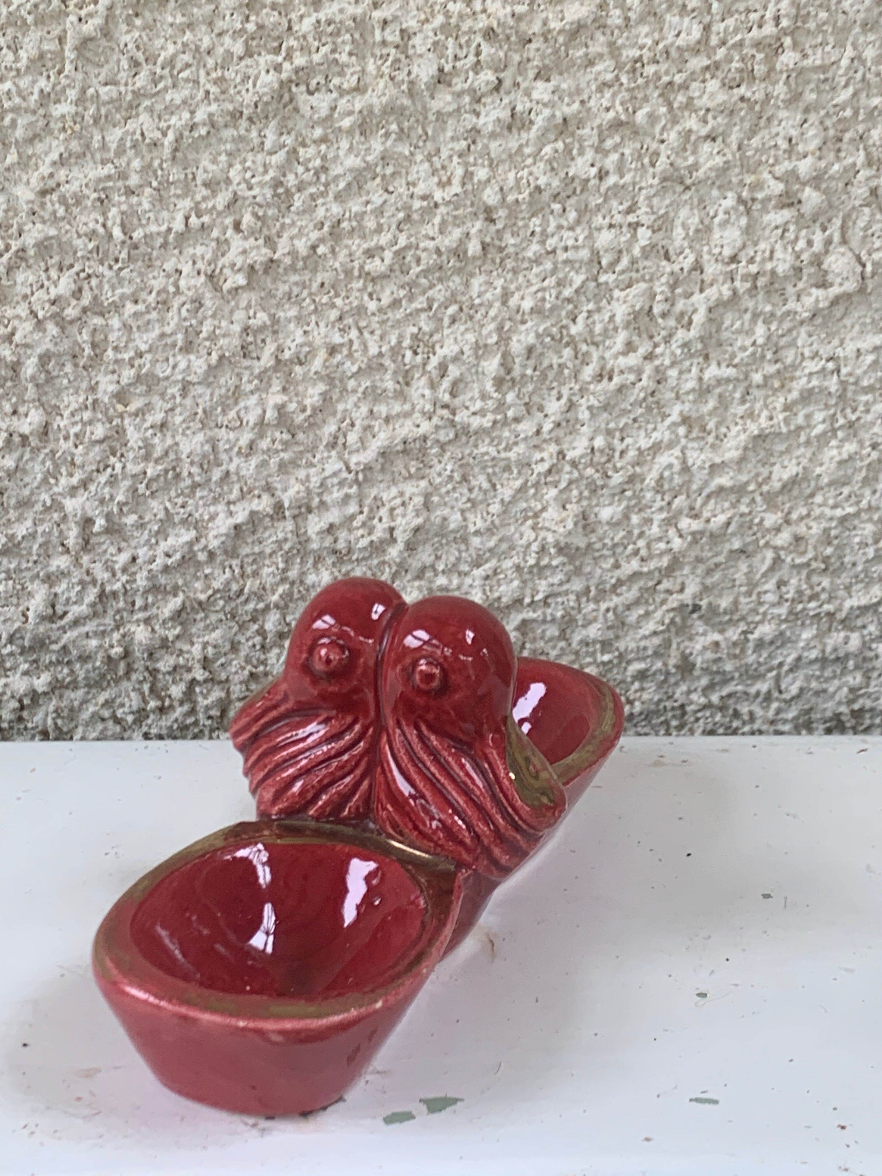 Saleron slurry in enamelled ceramic red and vintage gold