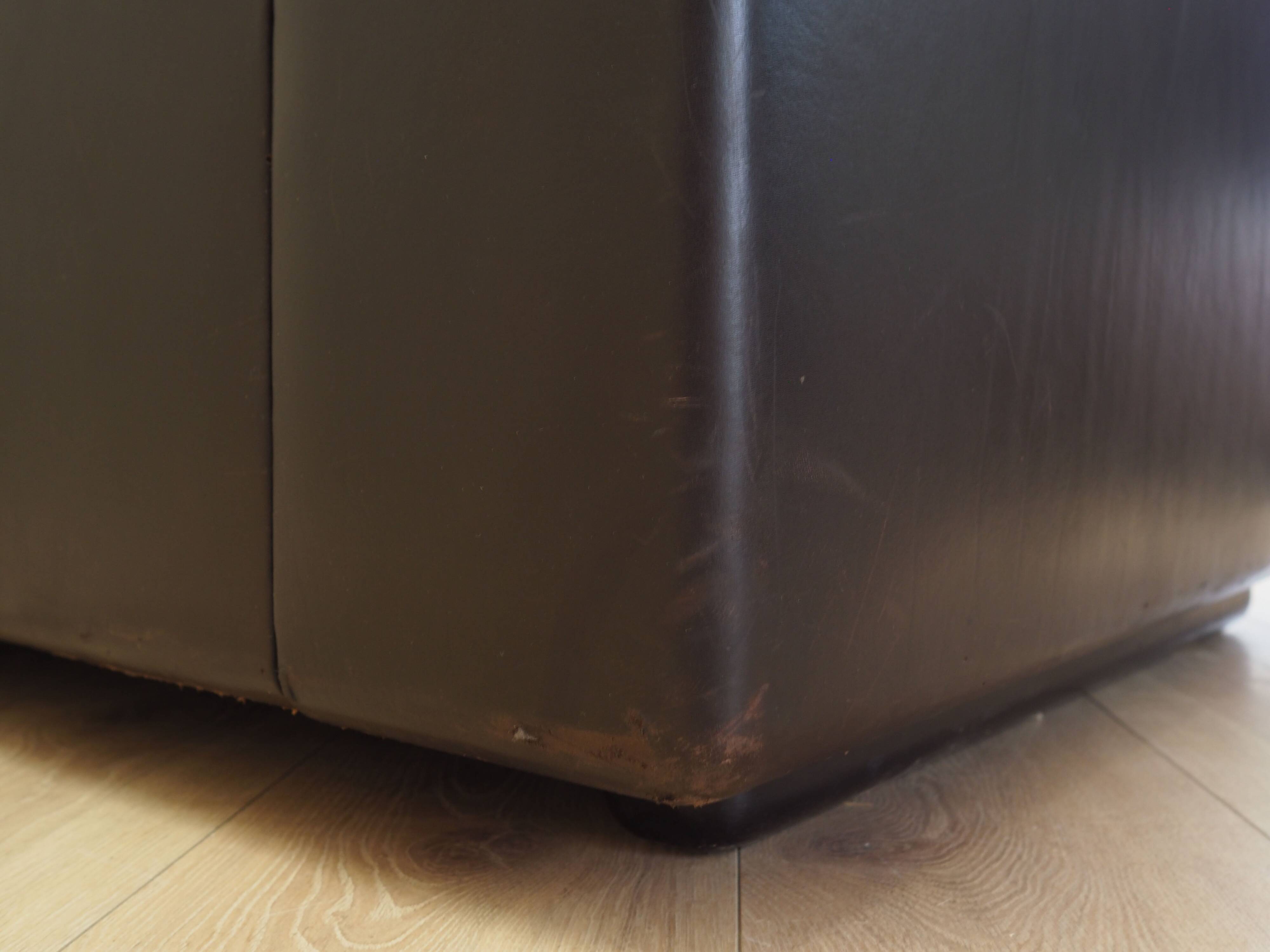 Brown leather sofa, Swiss design, 1970s