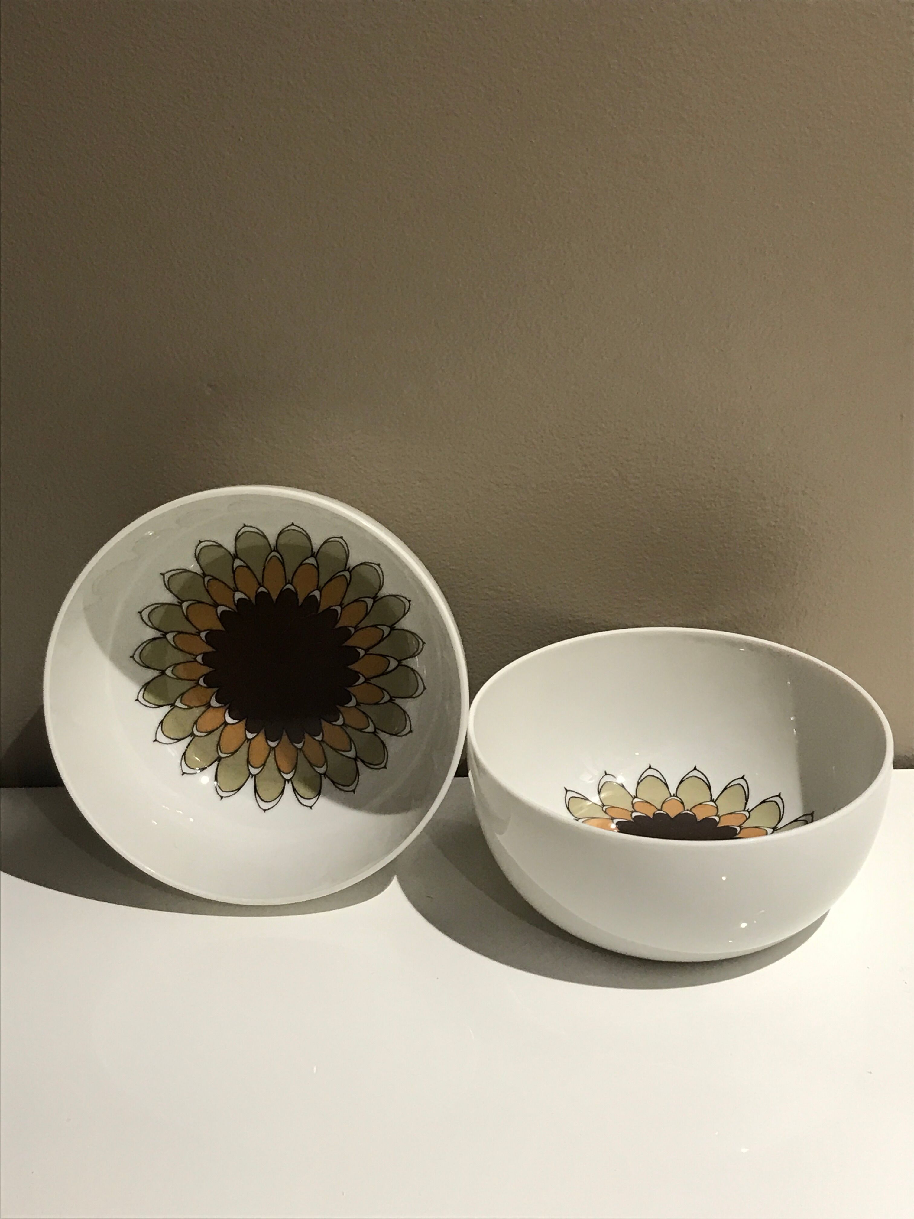 2 thomas germany bowls