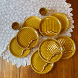 Service of 8 asparagus plates and its 2 sauce boats Gien 1960