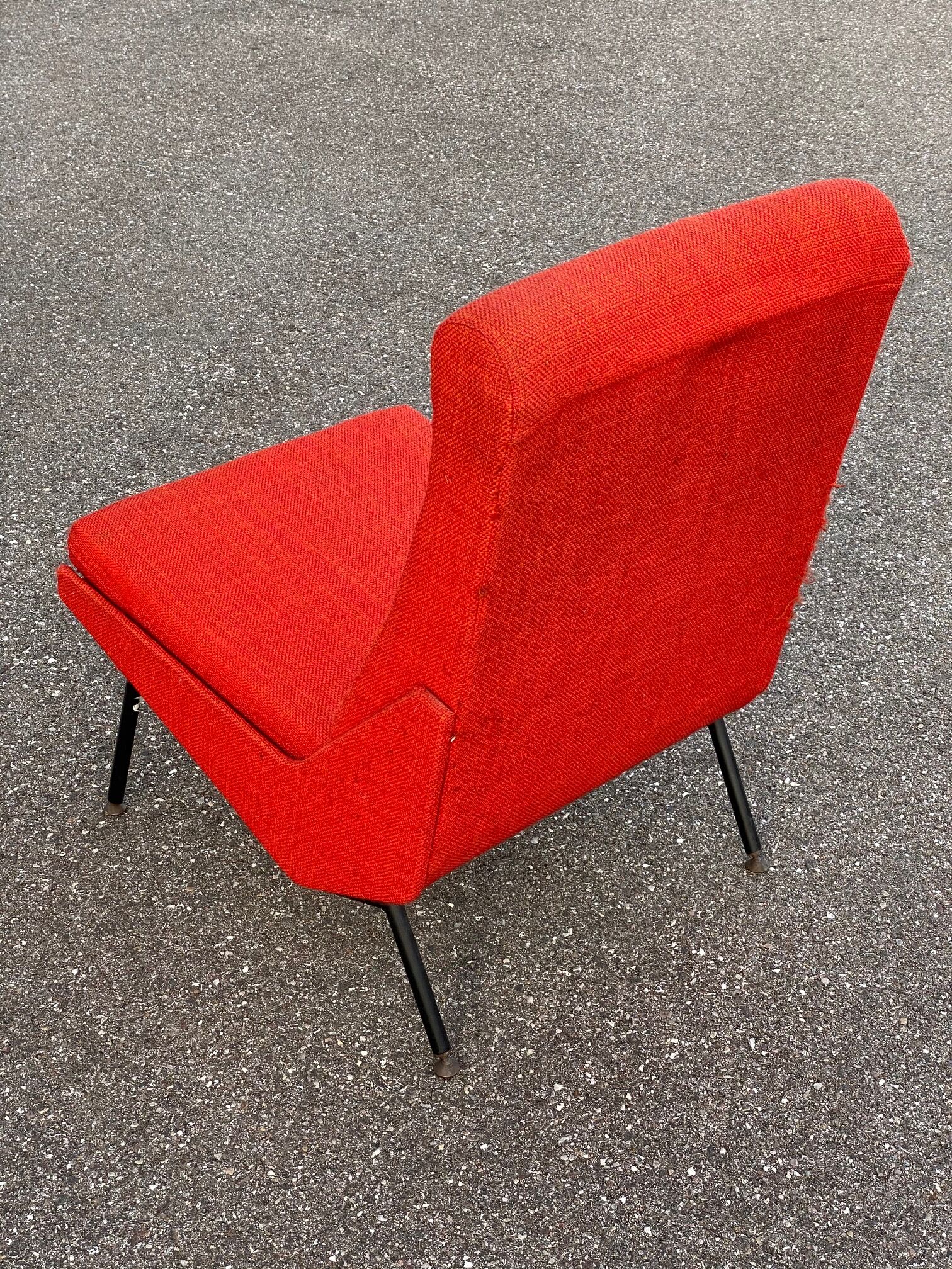 Troika armchair, Paul Geoffroy design, published by Airborne, 1960