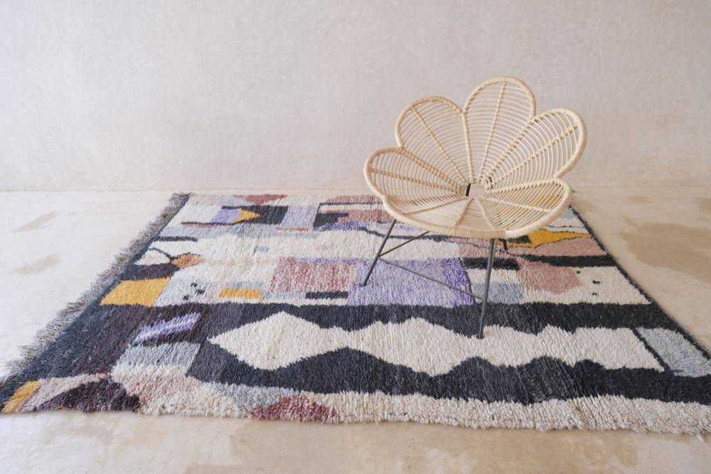 Moroccan Boujad Abstract Rug - 260 x 180 cm