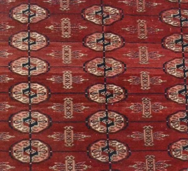 Tapis Boukhara-Tekke , Asie Centrale, 133 cm x 180 cm, laine nouée main, avant 1950