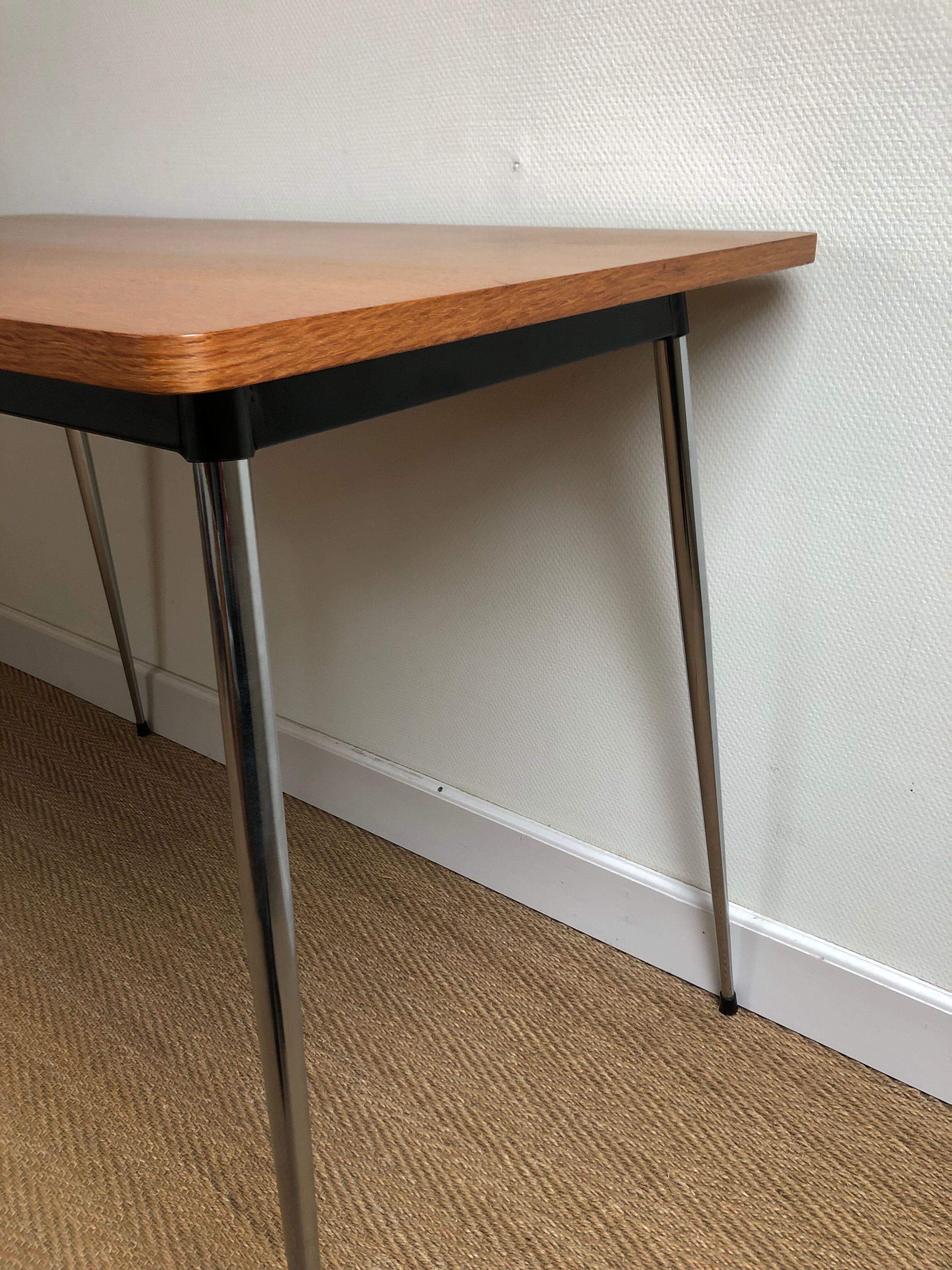 Table vintage