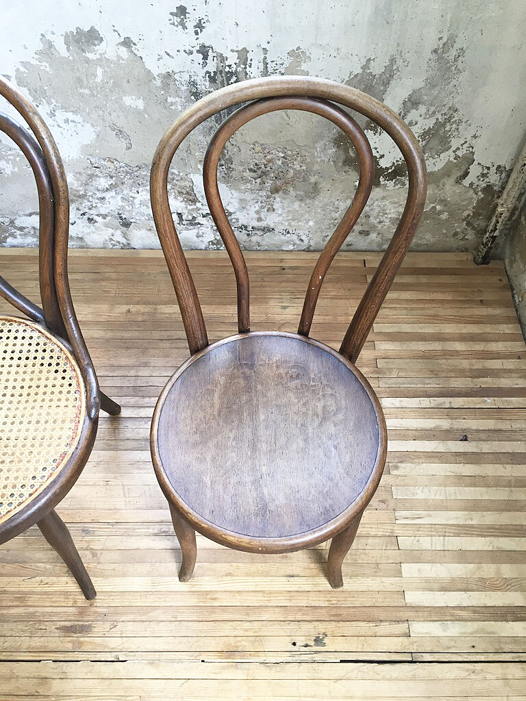 Lot 4 bistro chairs Thonet No.19, 20 & 208