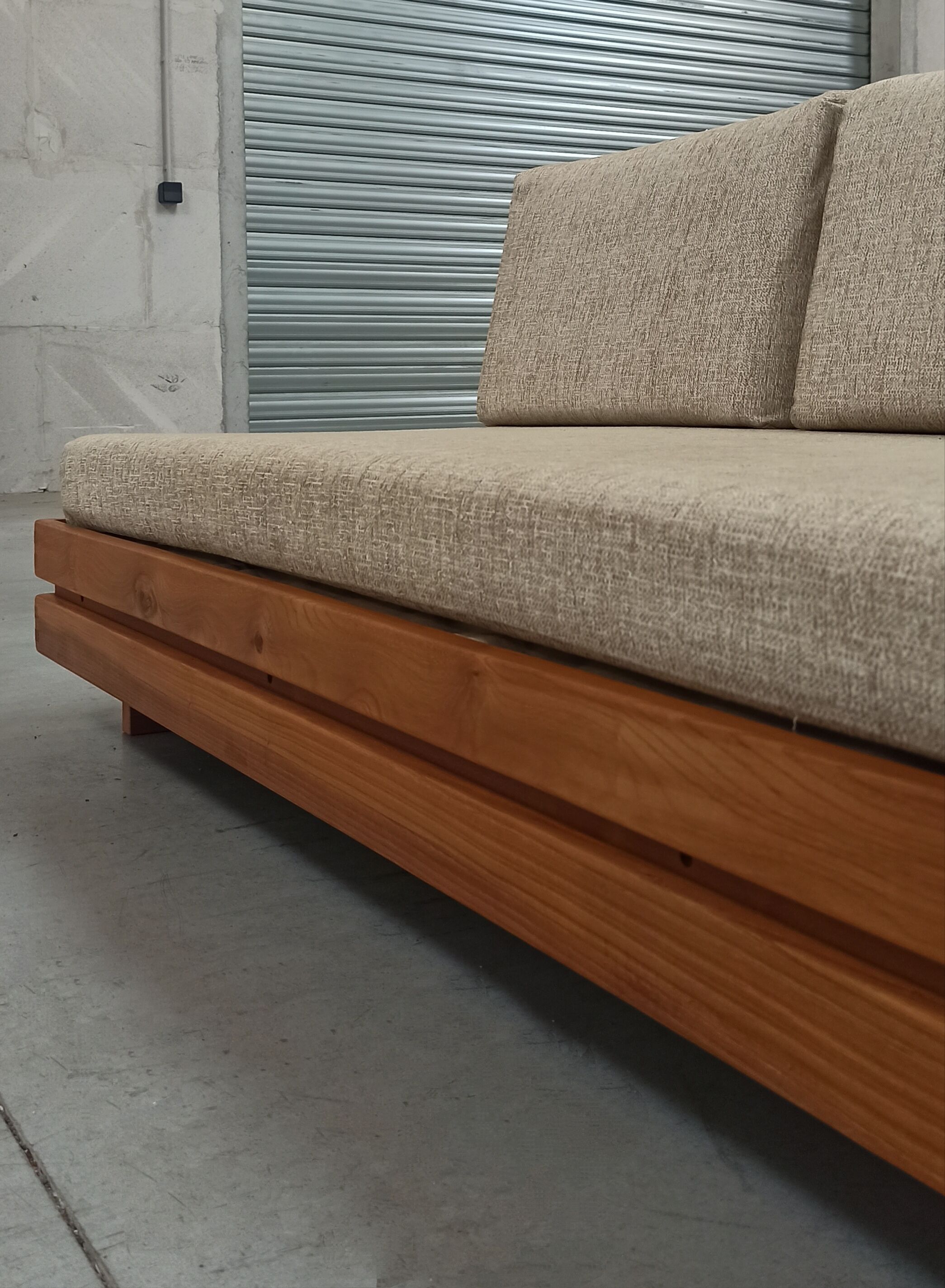 Elm sofa Maison Regain, 60's