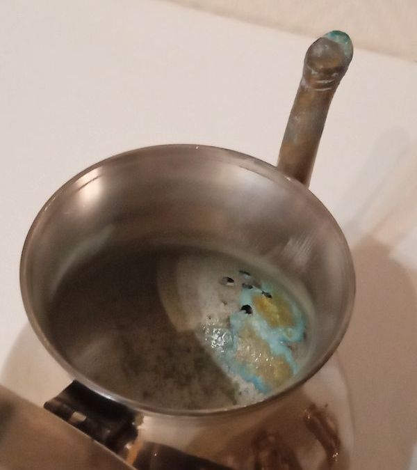 Tea and coffee service 4 pieces brass