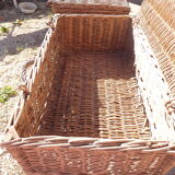 3 panières, old Wicker suitcases