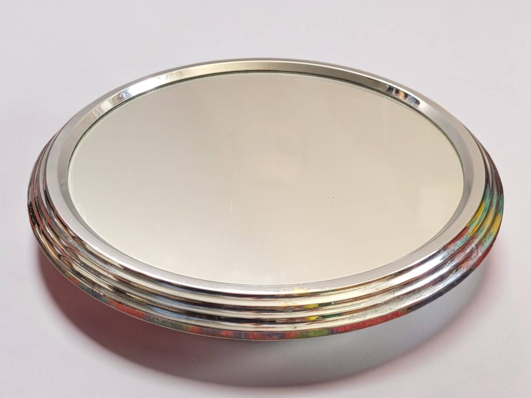 Round chrome metal tray D.27