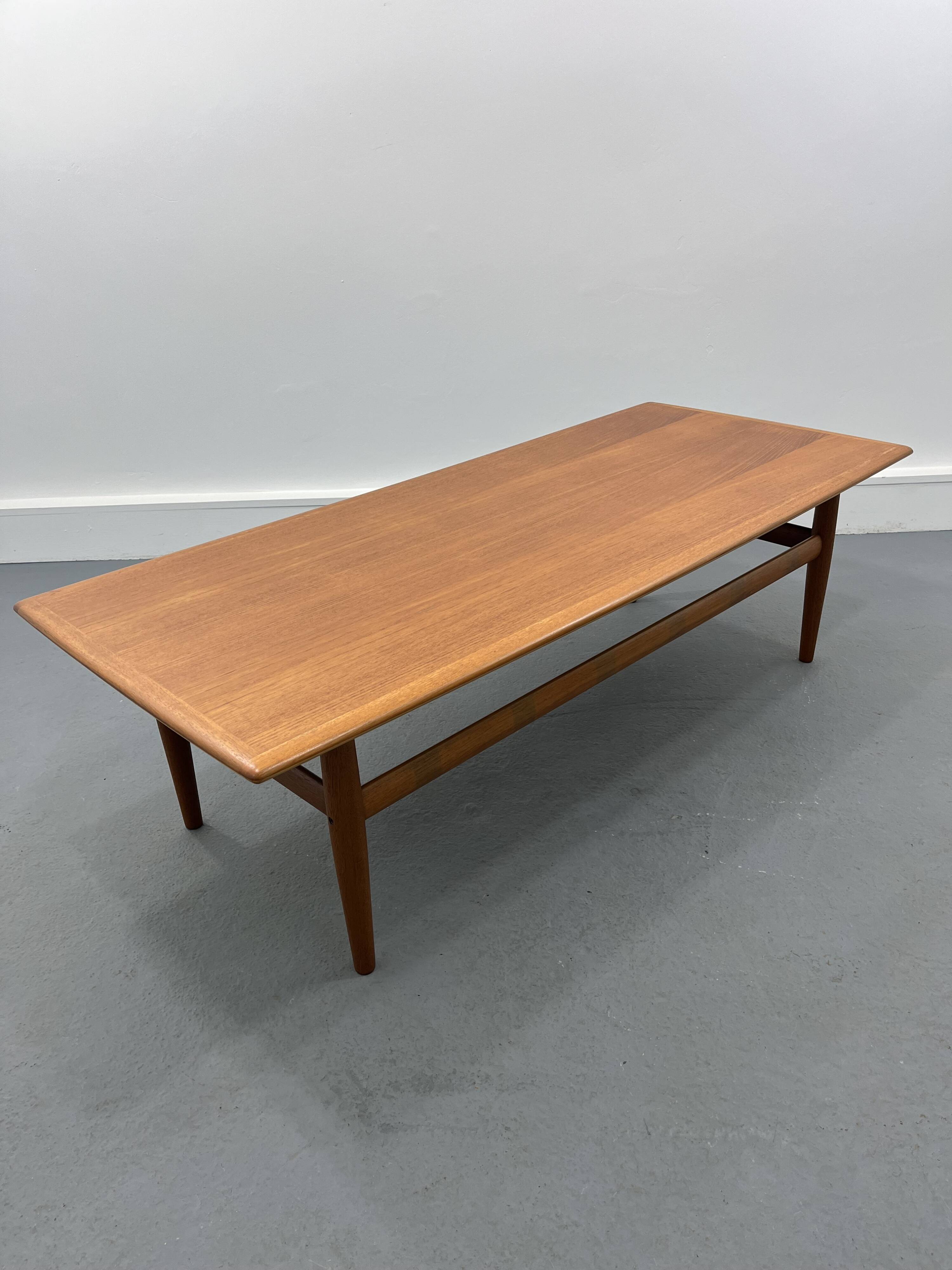 Danish Coffe table teak, 1970s