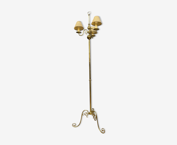 Lampadaire néo classique à patine vieil or vers 1960-1970