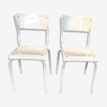 Set of 2 chairs of school