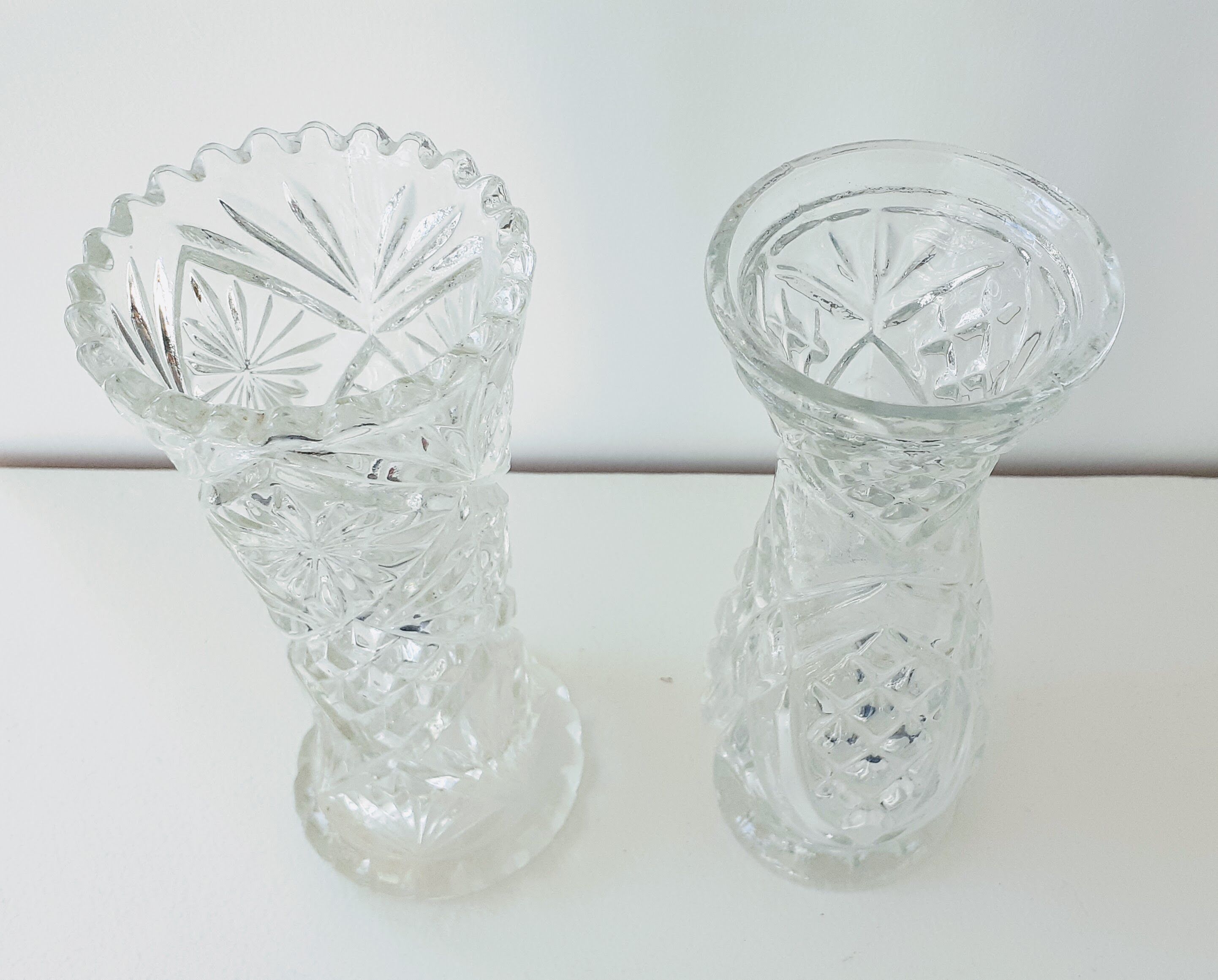 Vases in cut crystal
