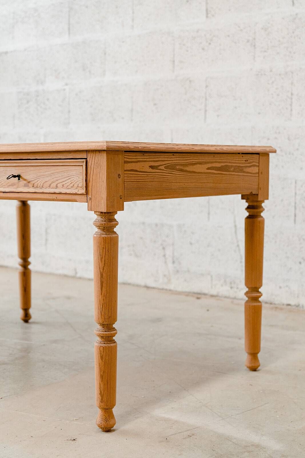Table / bureau vintage brut