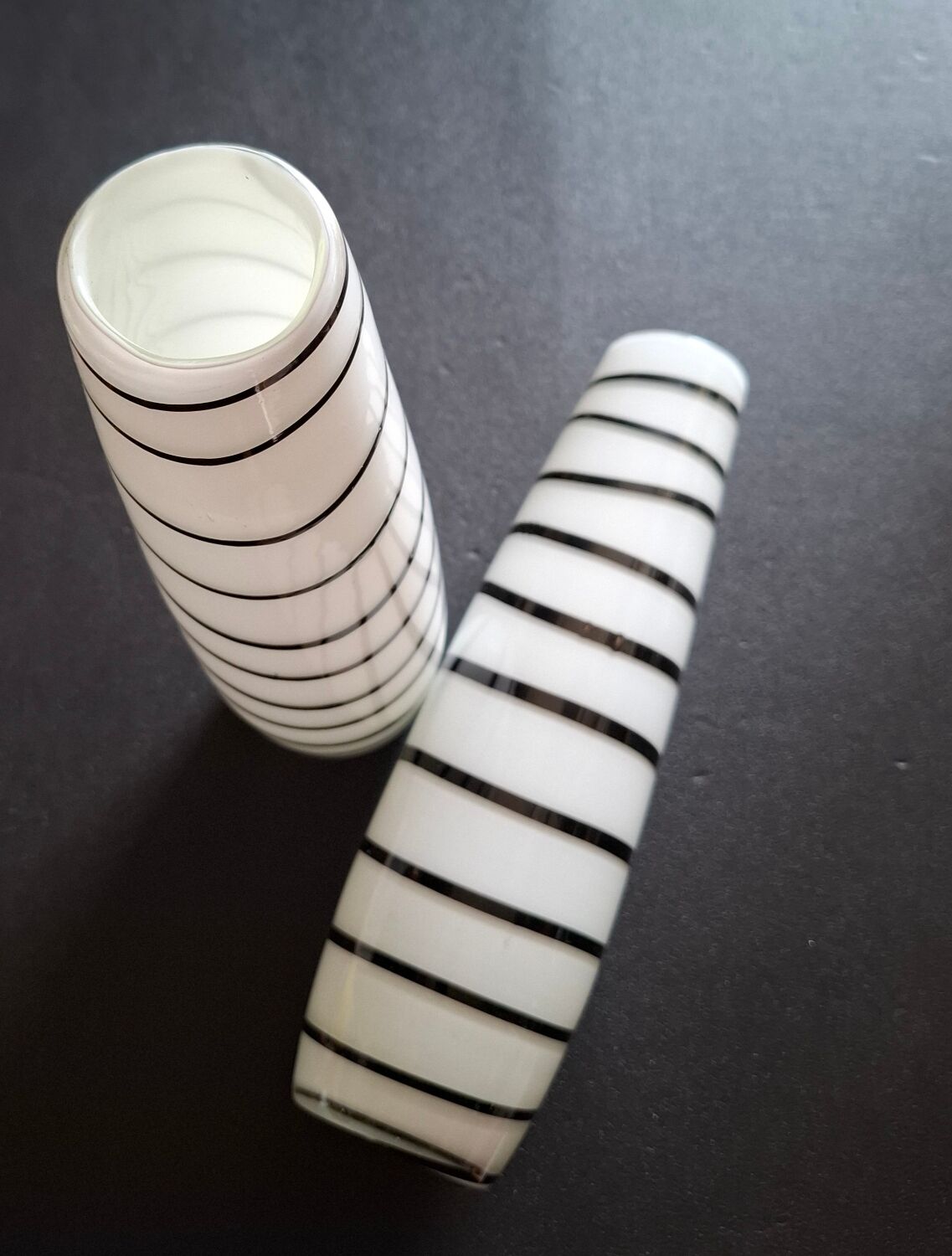 Set of 2 handcrafted opaline vases