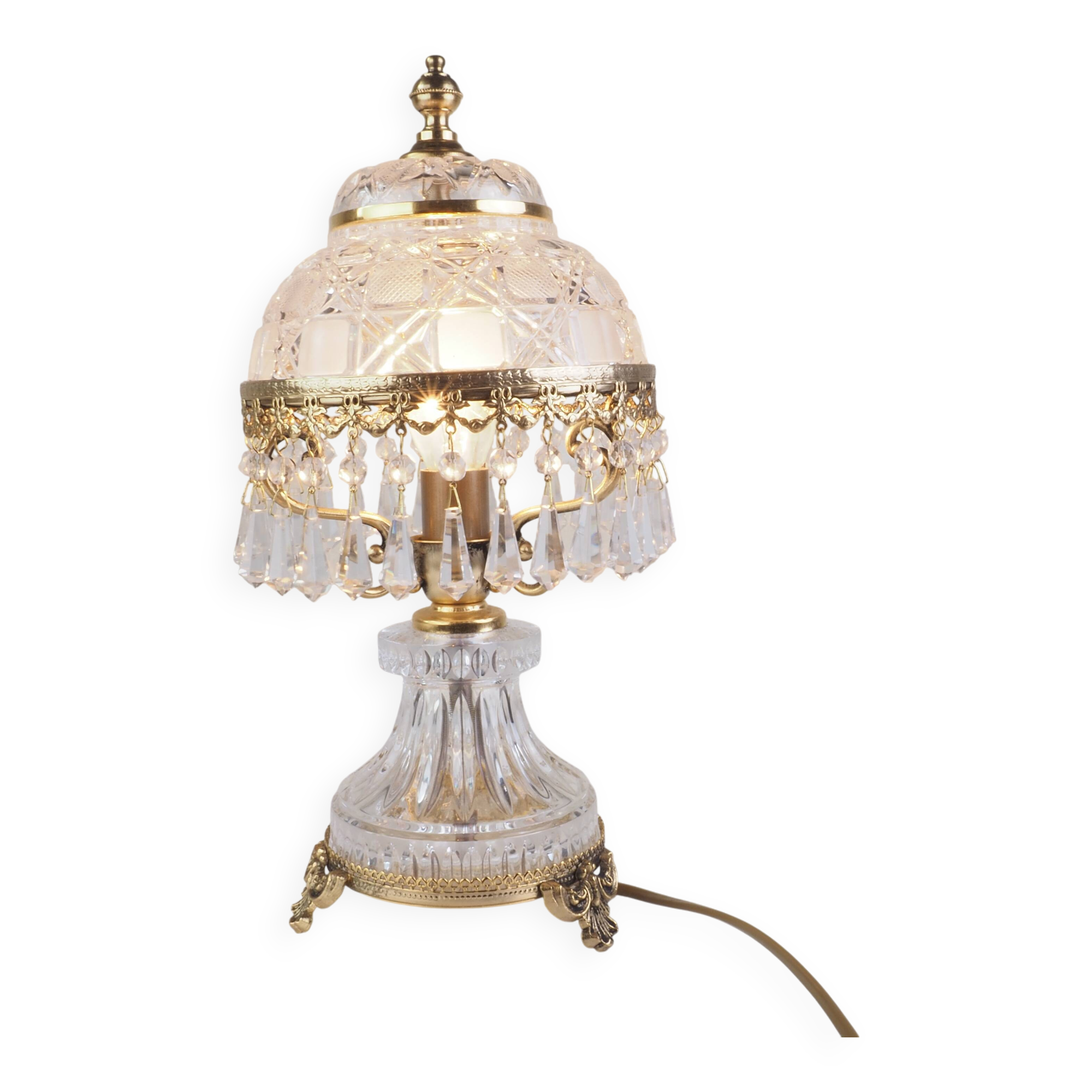 Crystal lamp with tassels
