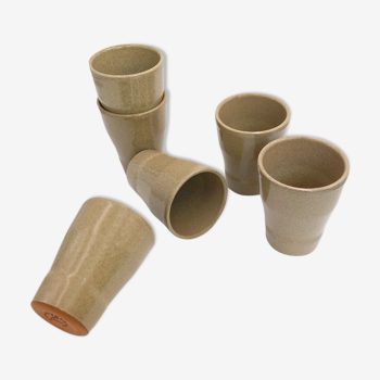 Enamelled terracotta glasses