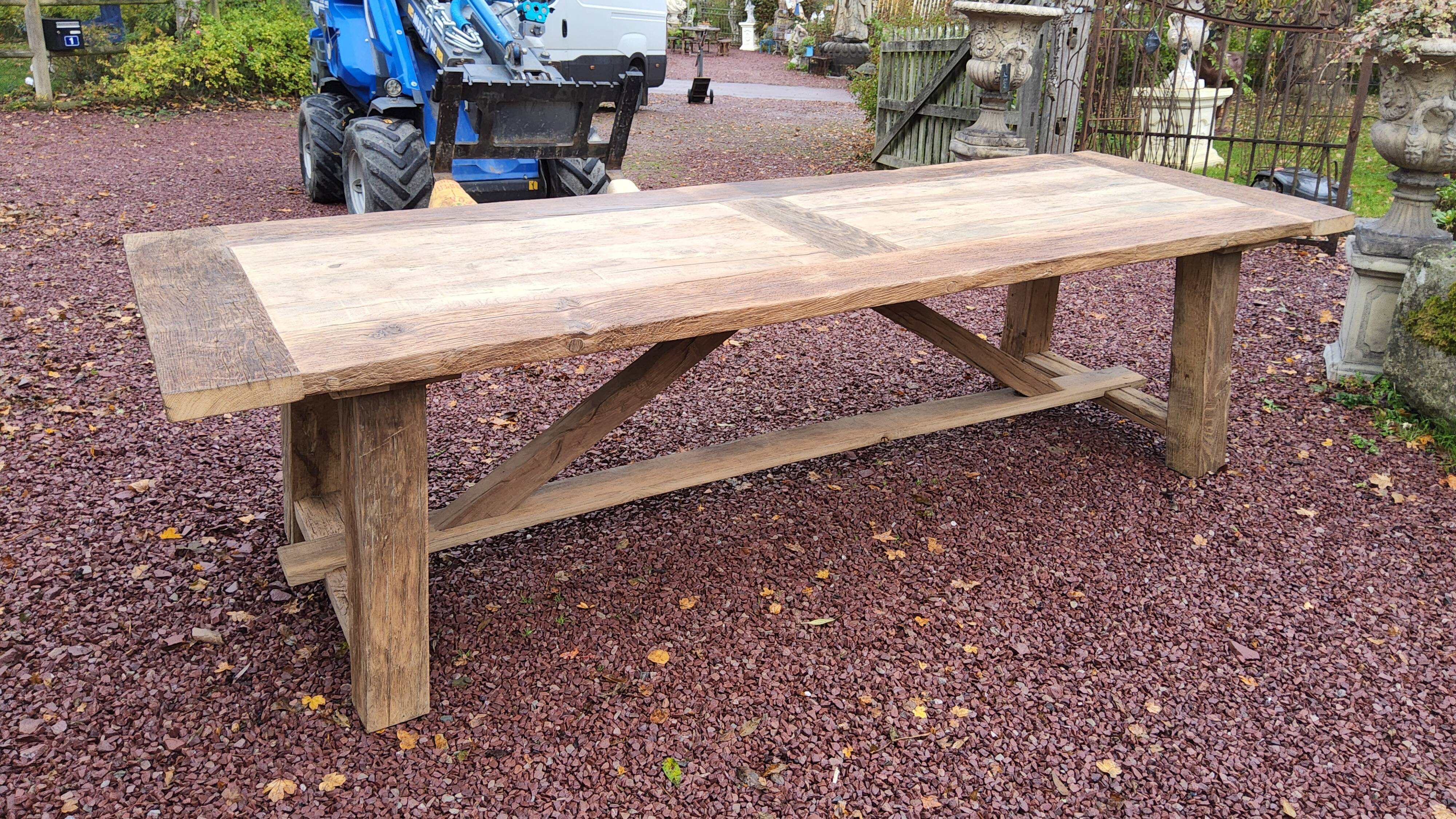 Farmhouse table