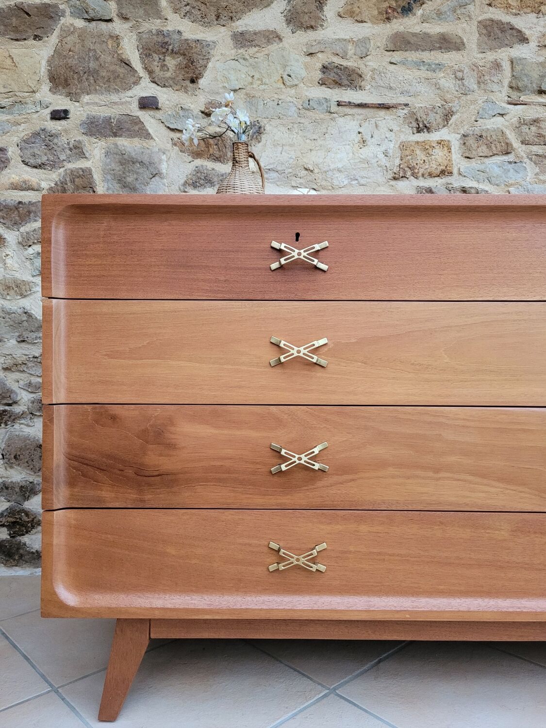 Scandinavian chest of drawers