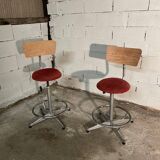 2 bar chairs