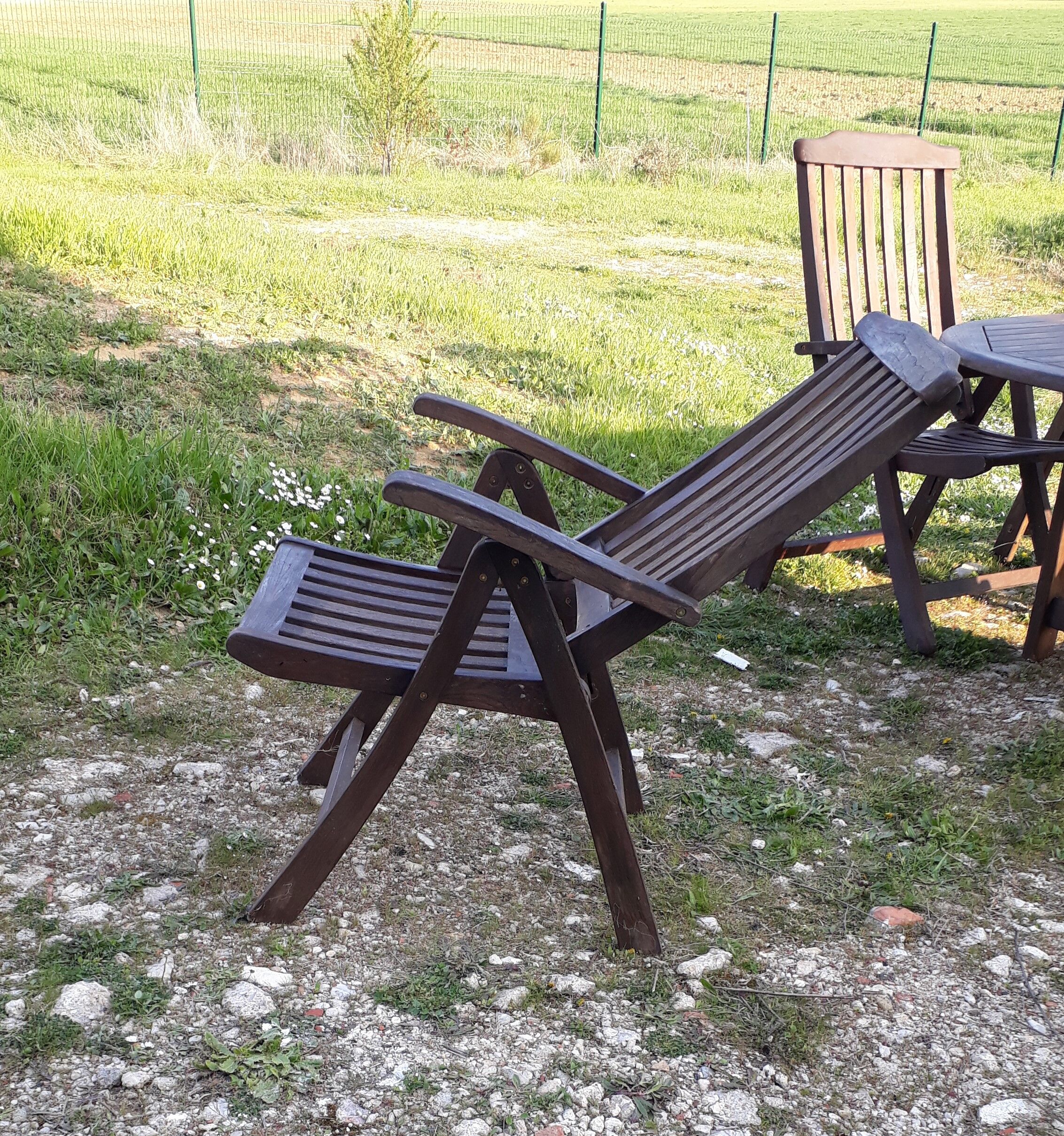 Table et chaises de jardin en teck scandinave Jutlandia disign 1980