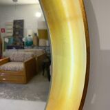 Miroir rond en bois doré, Italie 1960