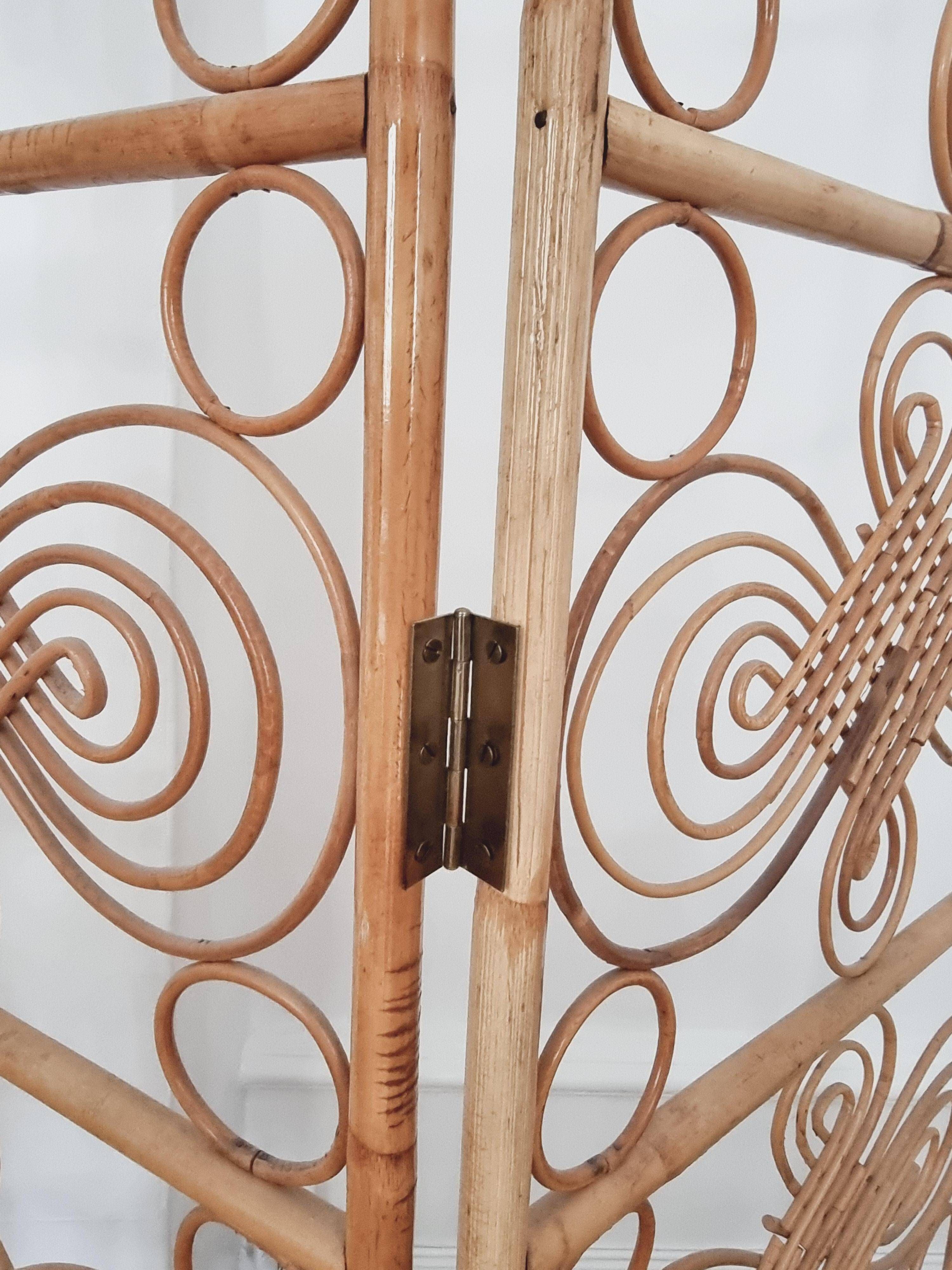 Room divider / screen in rattan, modern Scandinavian style, Swedish, mid-1900s.
