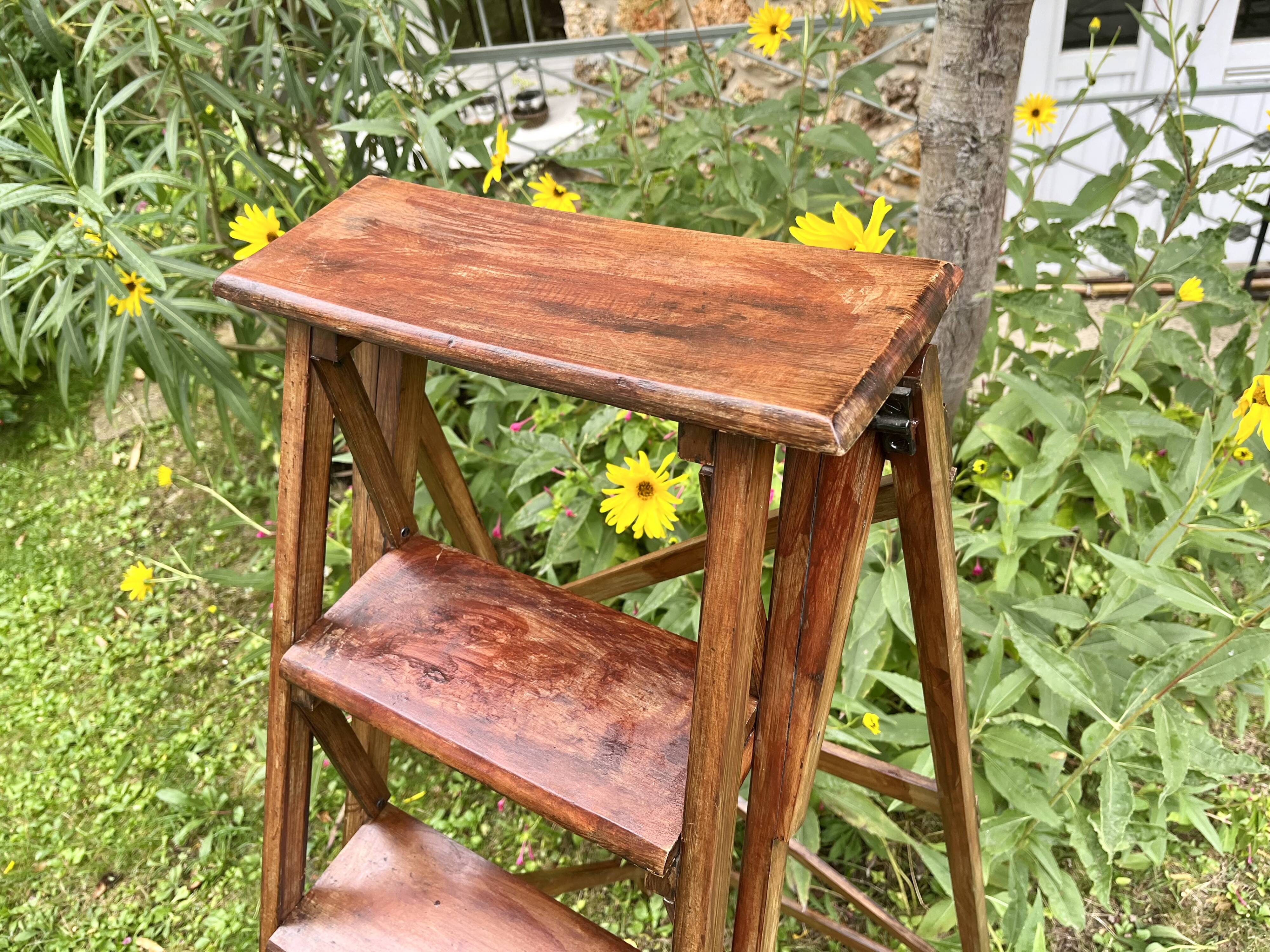 Stepladder - Painter's ladder - Folding