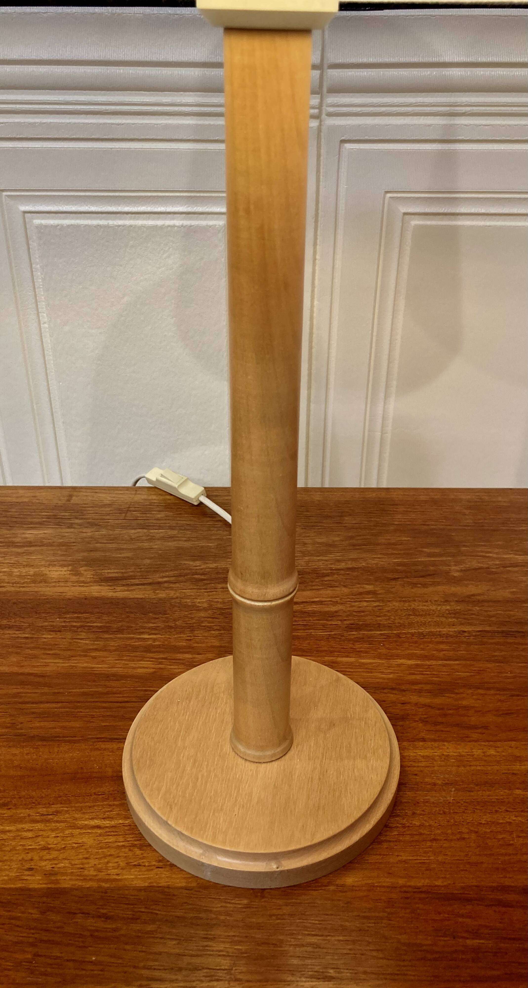 Lampe bois massif design scandinave 1960.