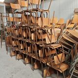 Lot de 35 chaises d'école tchèque Kovona style bistrot des