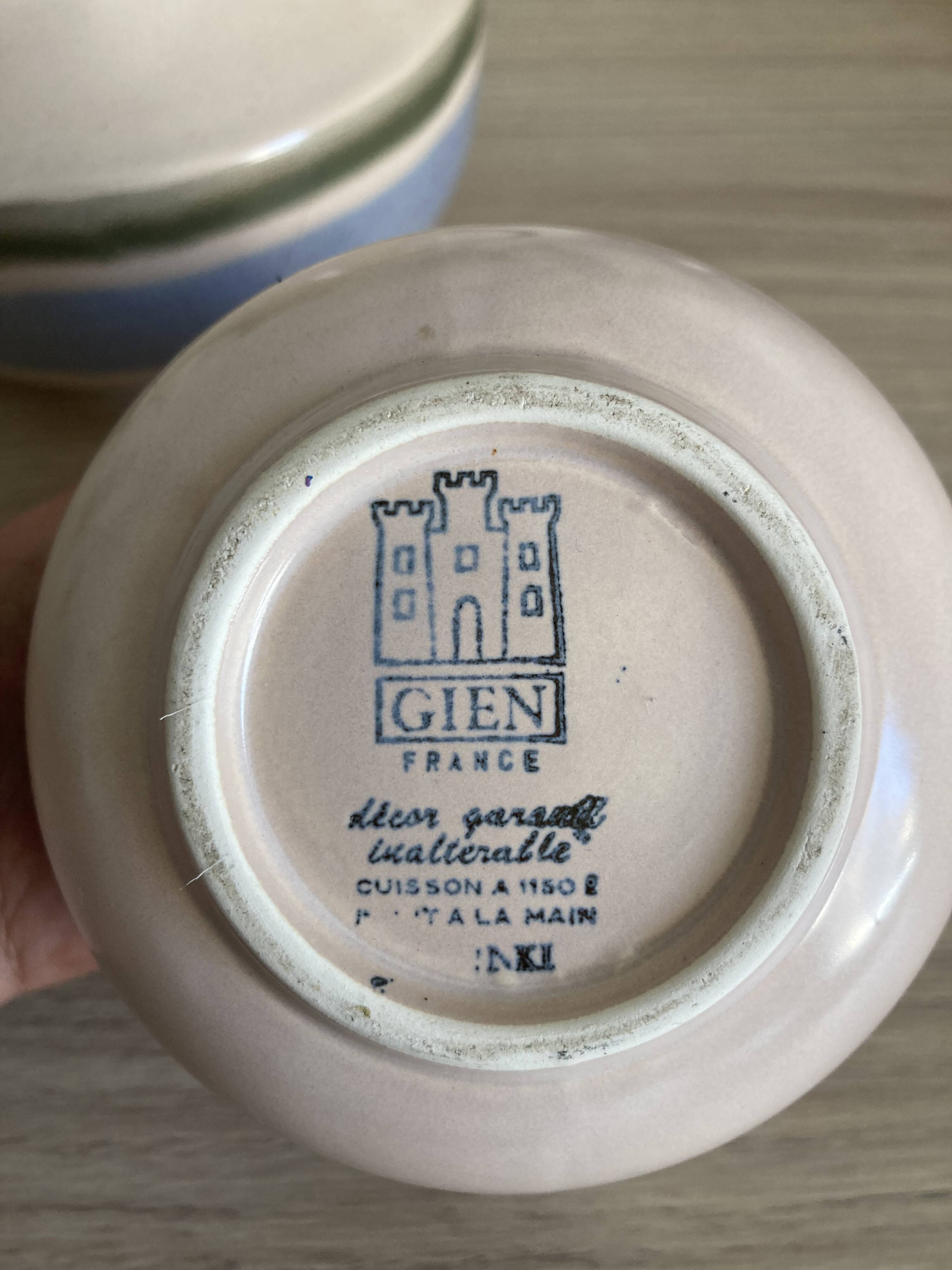 Teapot and milk jug Gien Faïencerie