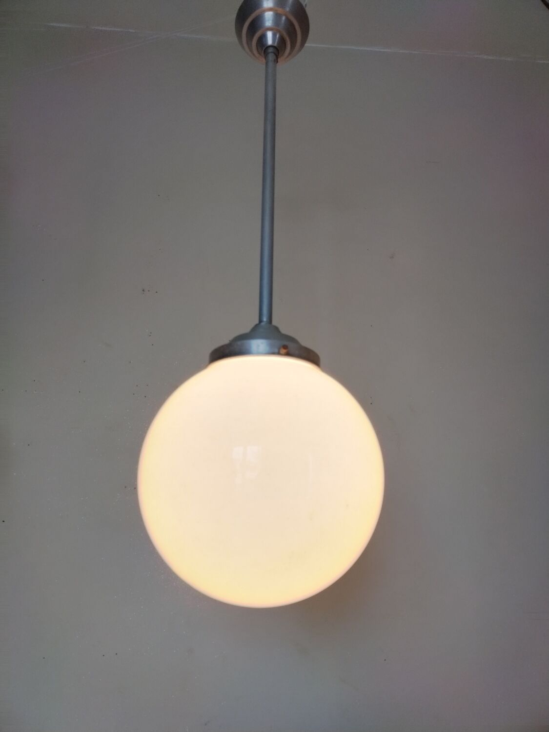 Pair suspensions ball opaline art deco