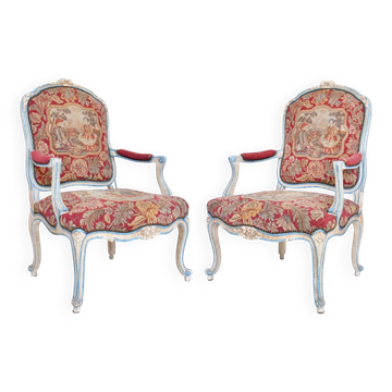 Paire de fauteuils cabriolet de style Louis XV