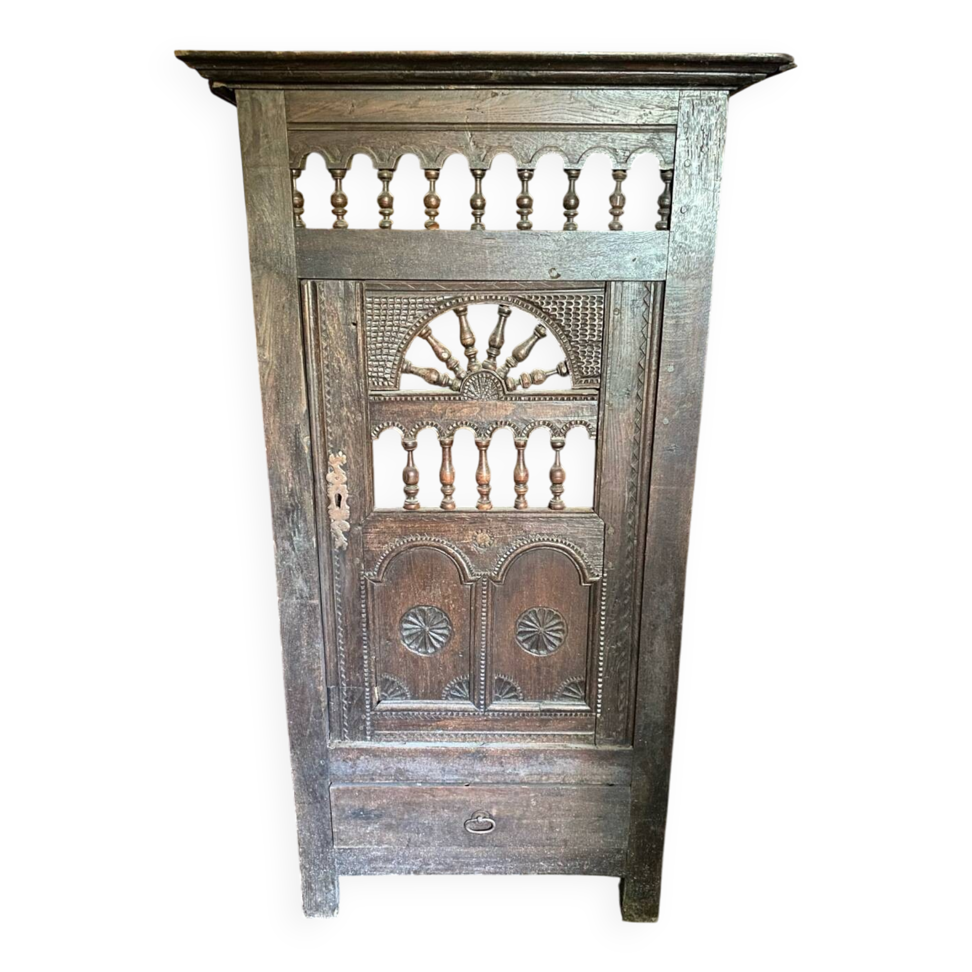 Breton hosiery maker