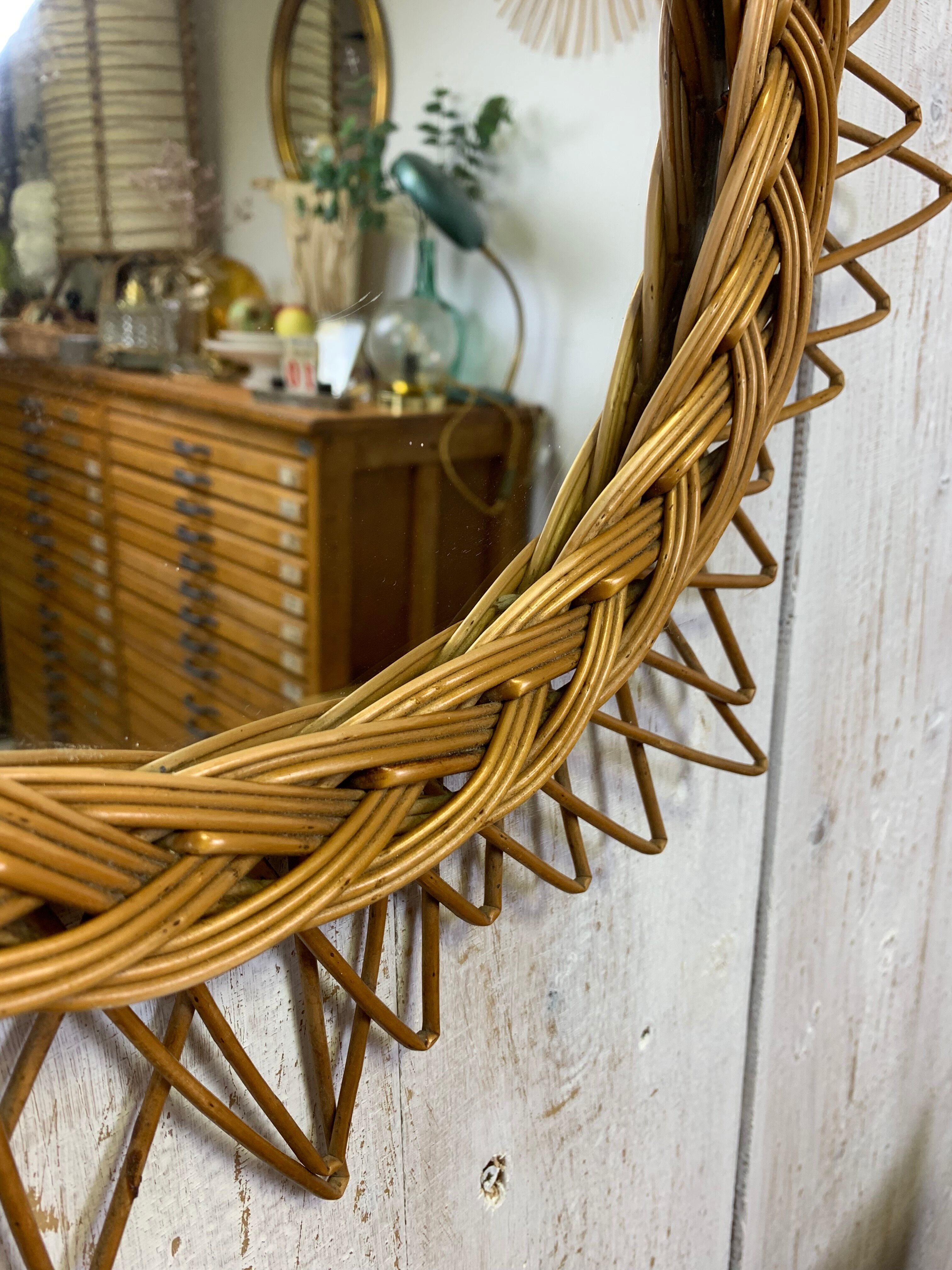 Wicker sun mirror