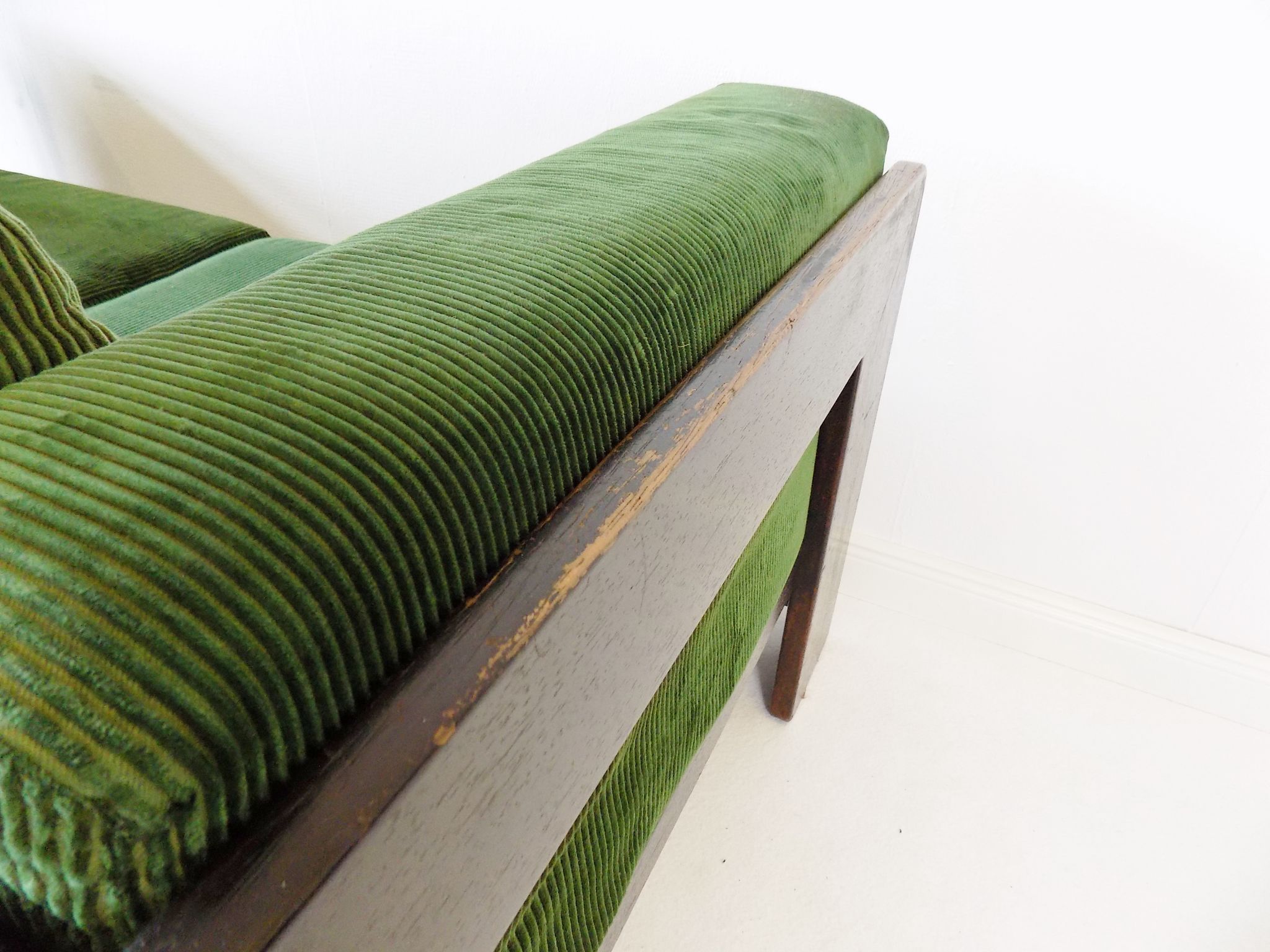 Bastiano 2 seater cord sofa by Afra & Tobia Scarpa, Gavina / Knoll