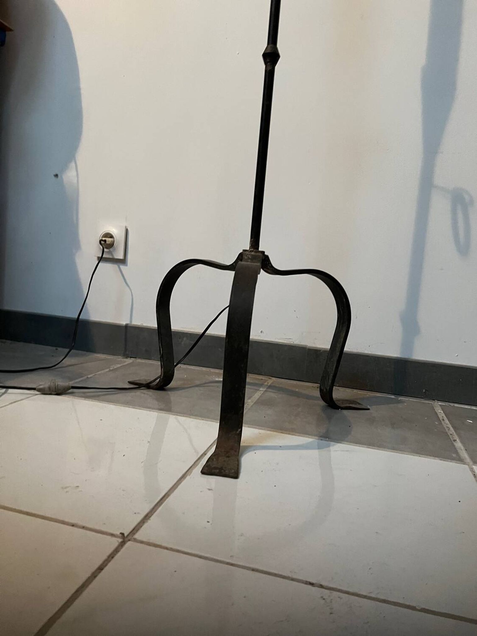 Lampadaire /torchere fer forgé 1950
