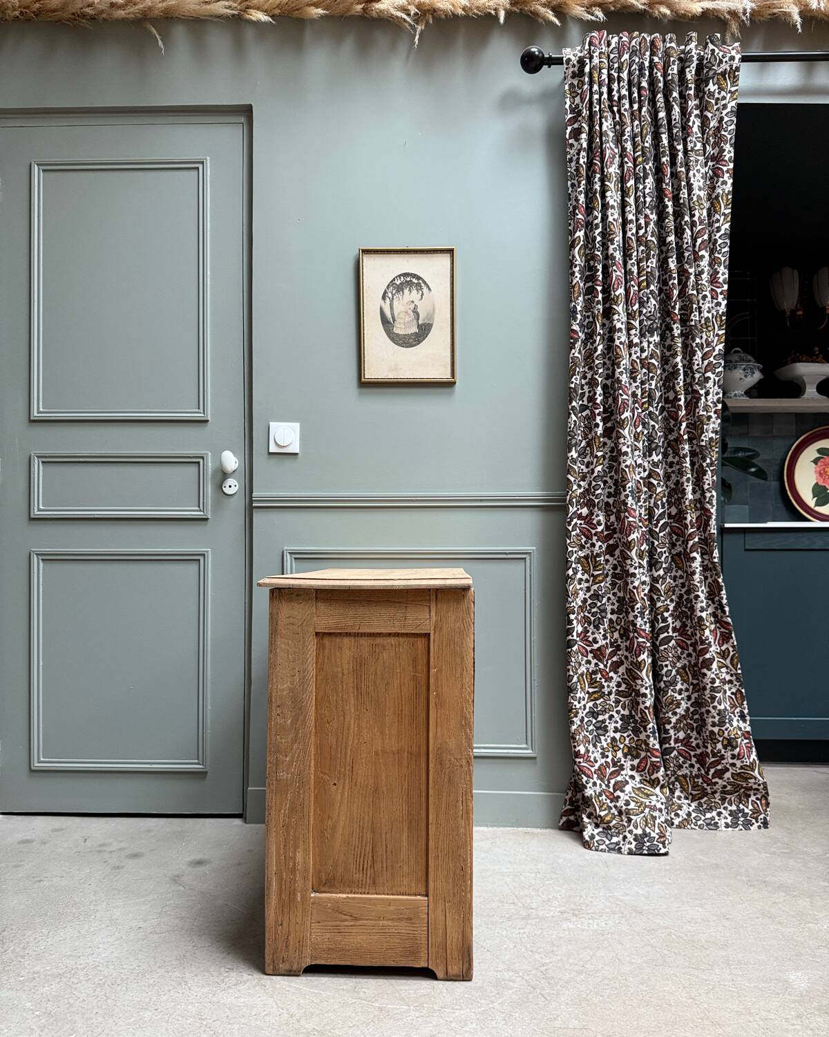 Art Deco wooden chest of drawers (renovated)